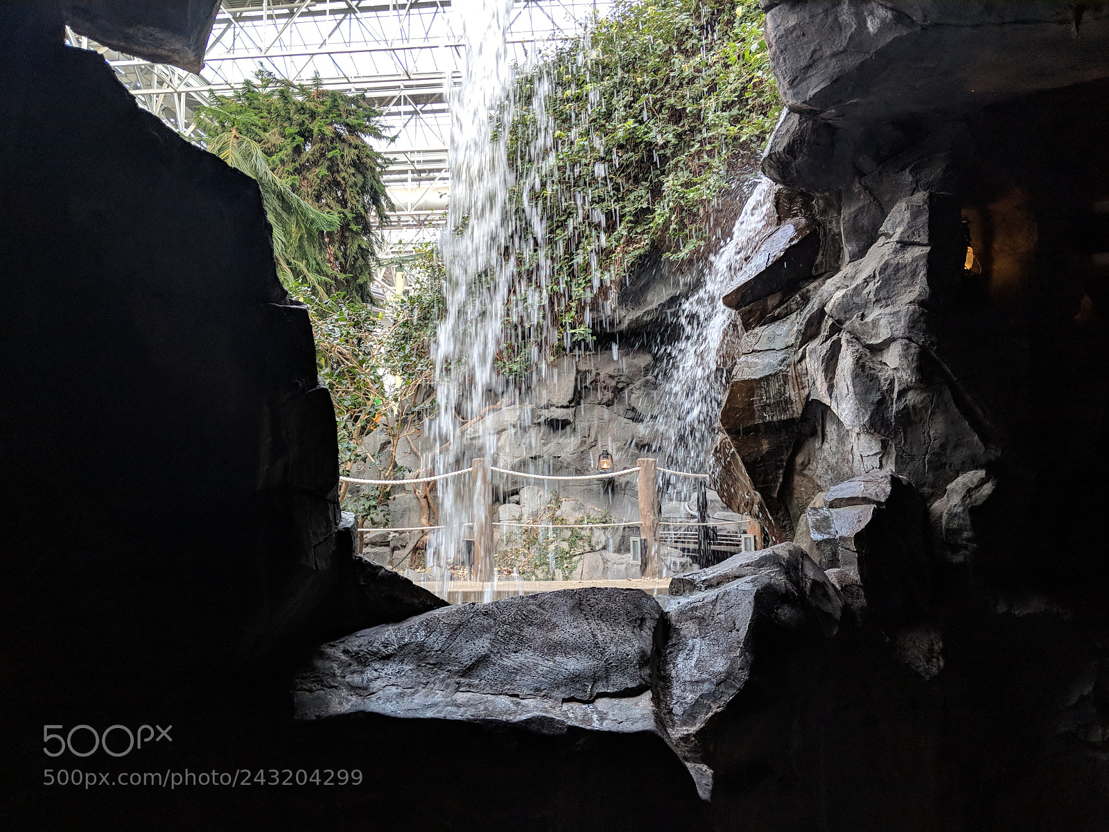 Google Pixel 2 XL sample photo. Waterfall photography