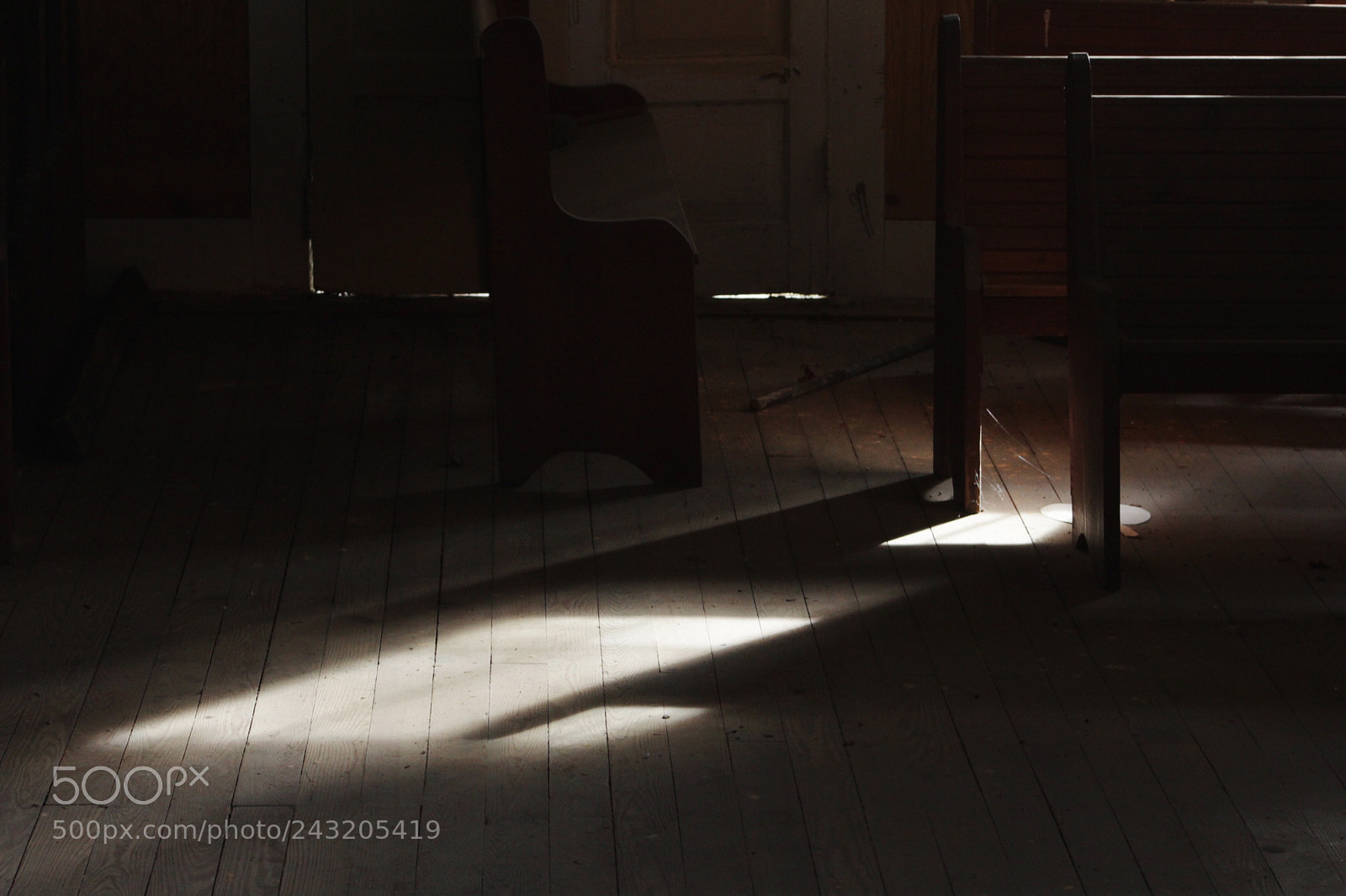 Canon EOS 1200D (EOS Rebel T5 / EOS Kiss X70 / EOS Hi) sample photo. Abandoned church photography