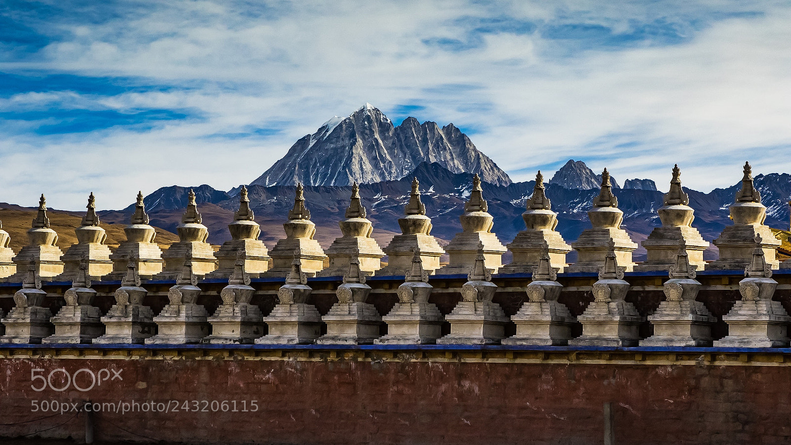 Canon EOS 7D Mark II sample photo. 雅拉雪山，5820米 photography
