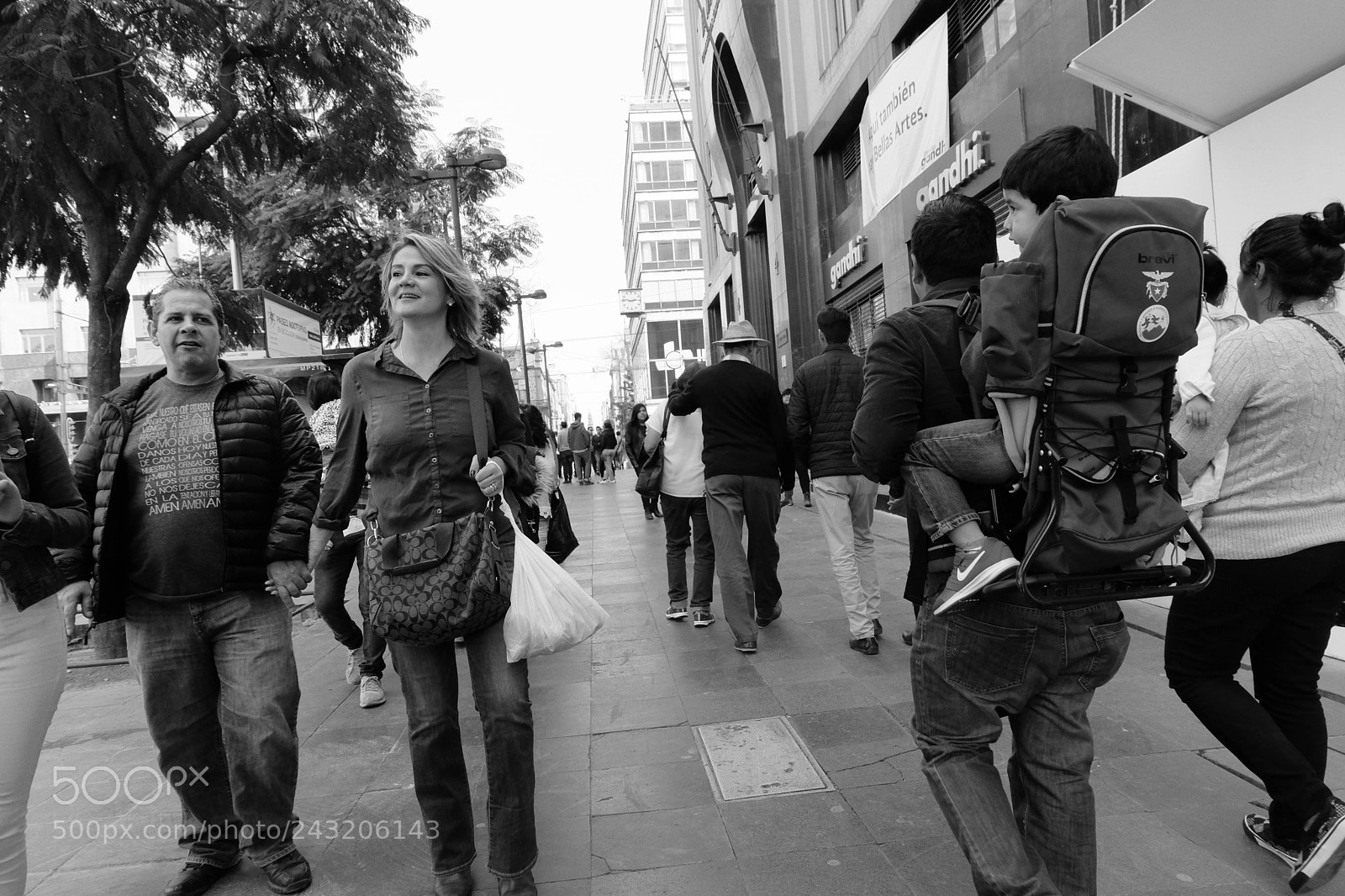 Fujifilm X-T20 sample photo. Gente de la cidudad photography
