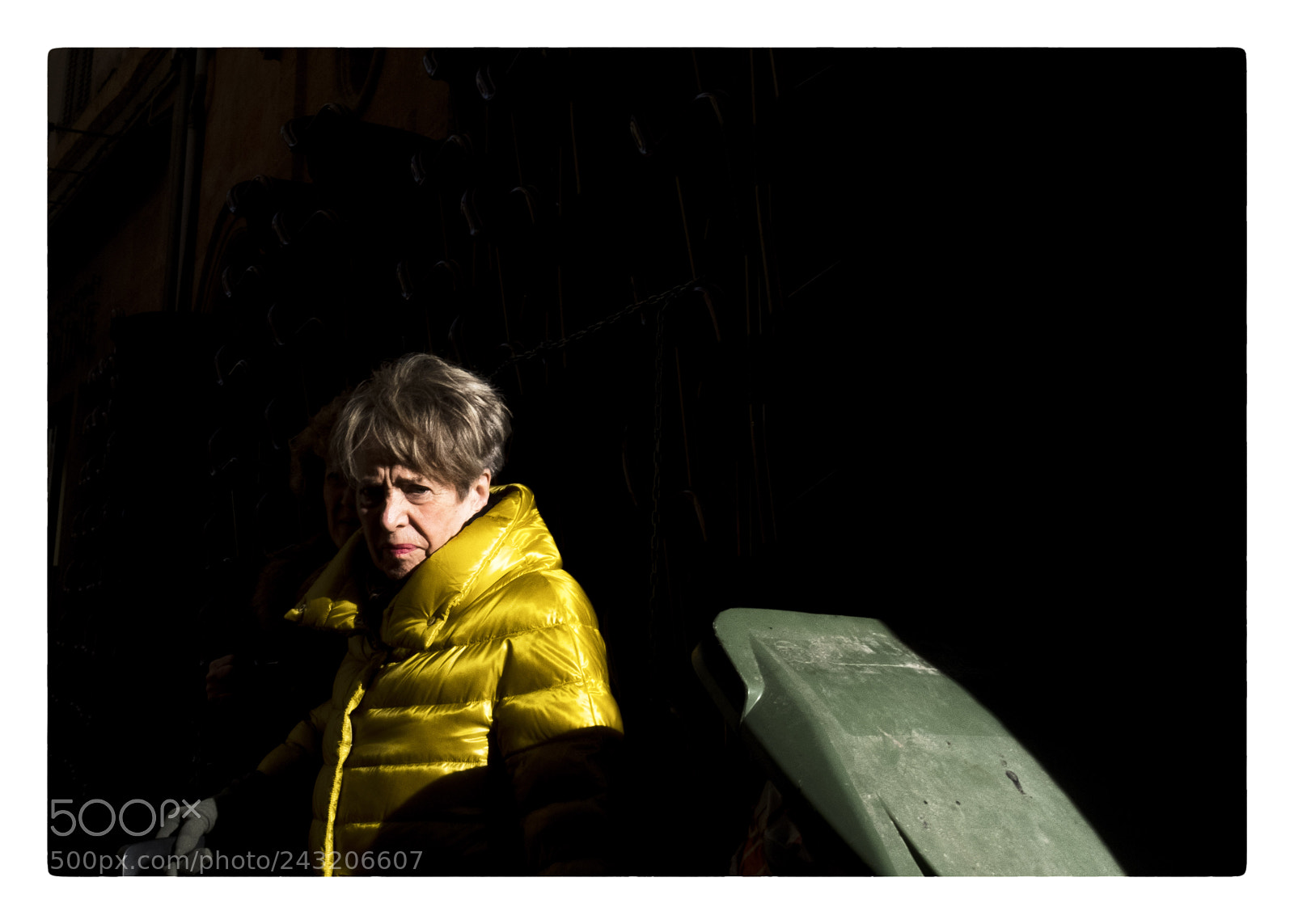 Fujifilm X100F sample photo. Yellow time photography
