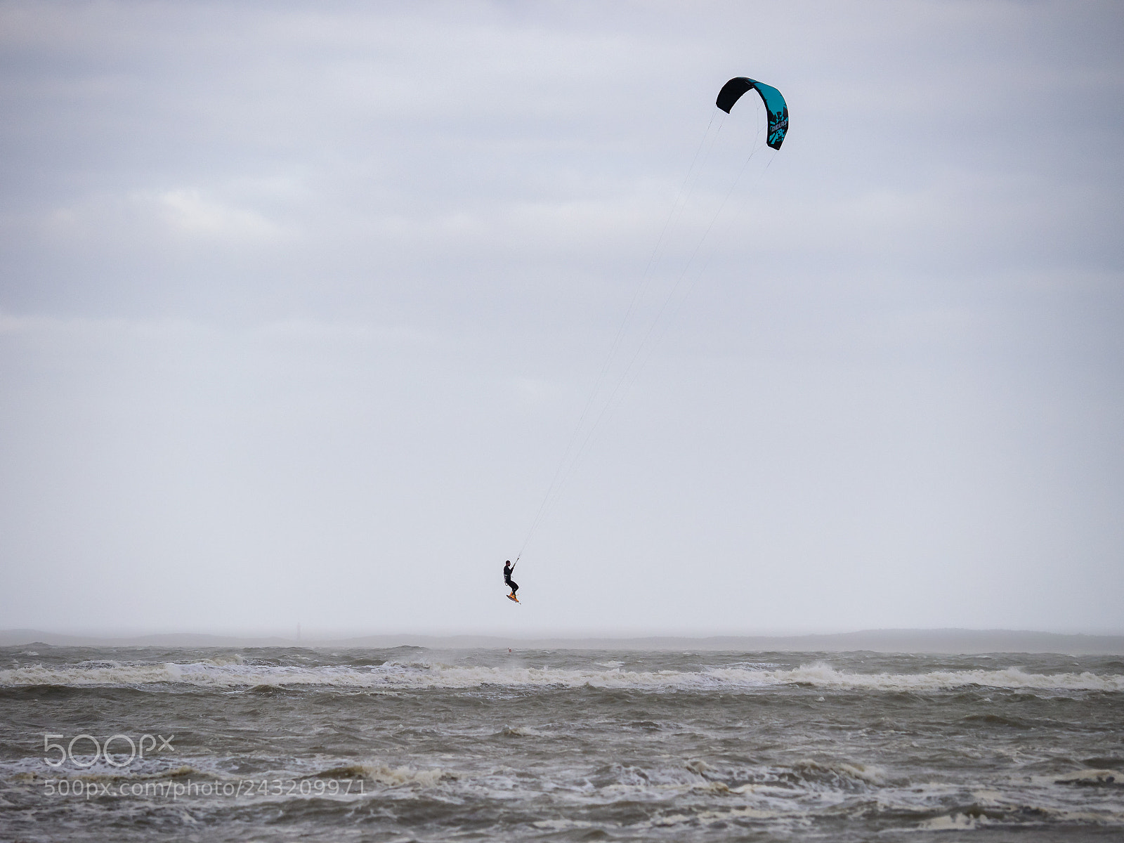 Olympus OM-D E-M1 sample photo. Kite surfing photography