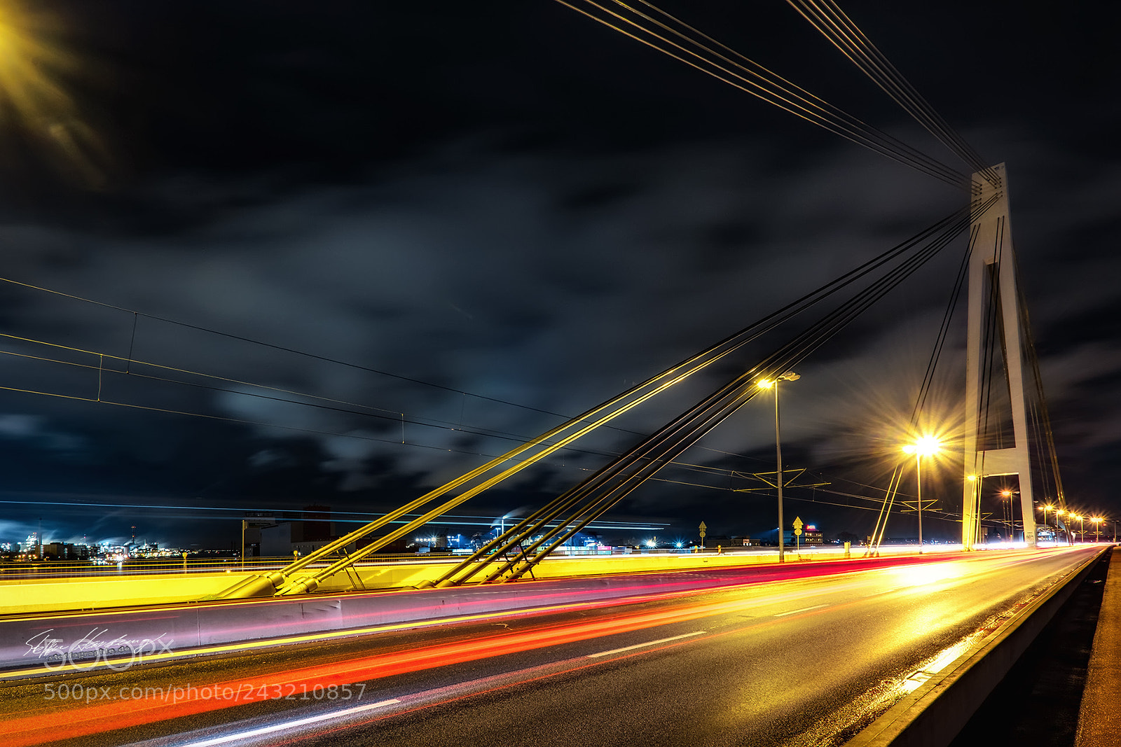 Fujifilm X-T2 sample photo. Lightning bridge photography