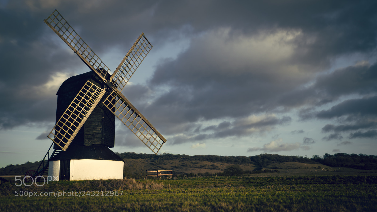 Canon EOS 6D Mark II sample photo. Pitstone windmill photography