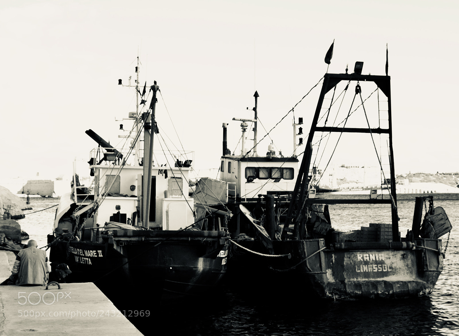 Fujifilm X-T2 sample photo. Boats... photography