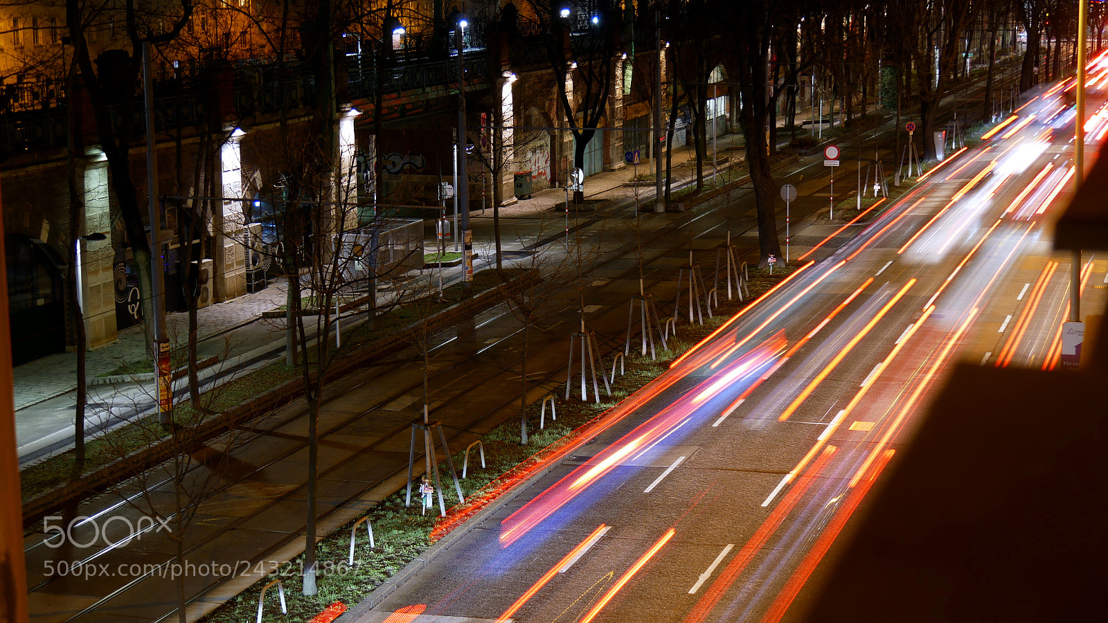Panasonic DMC-G81 sample photo. Traffic at night photography