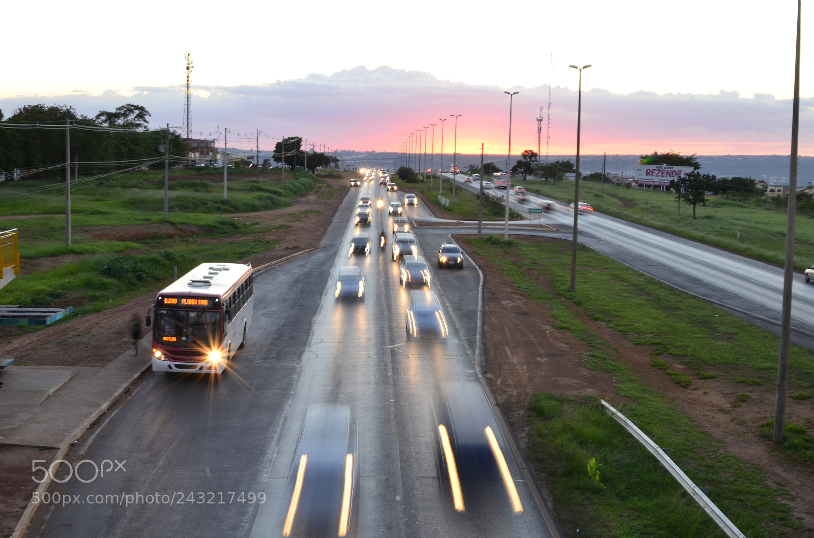 Nikon D5100 + Nikon AF-S DX Nikkor 35mm F1.8G sample photo. [] photography