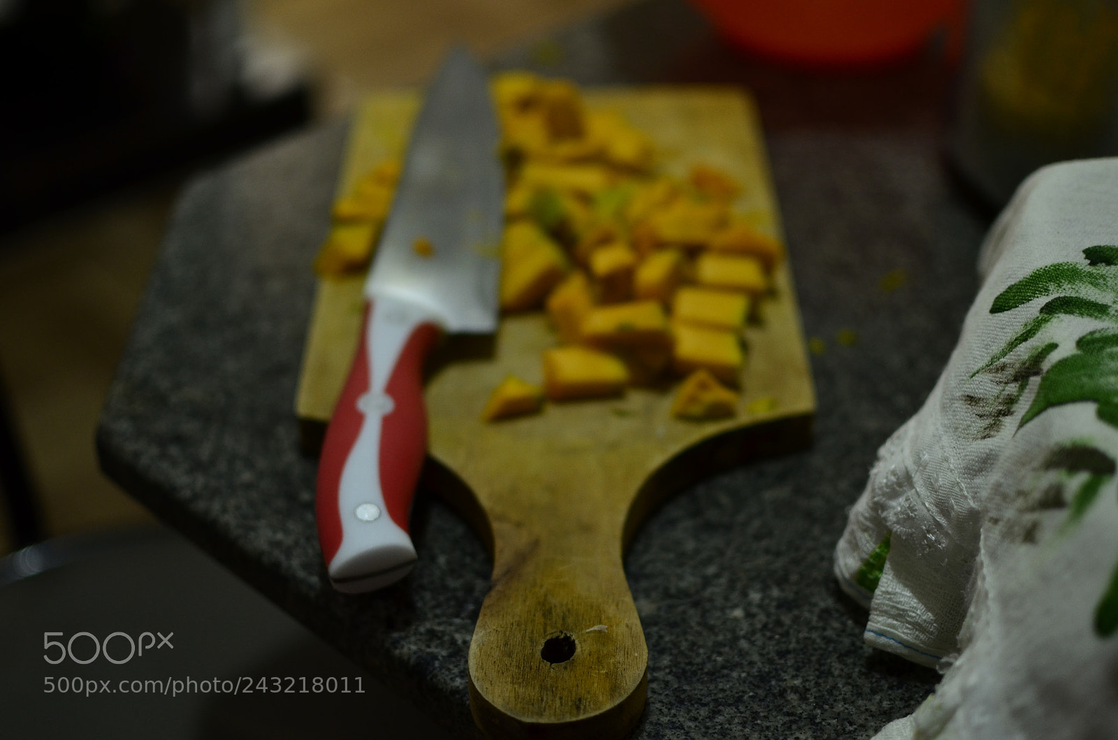 Nikon D5100 + Nikon AF-S DX Nikkor 35mm F1.8G sample photo. [] photography