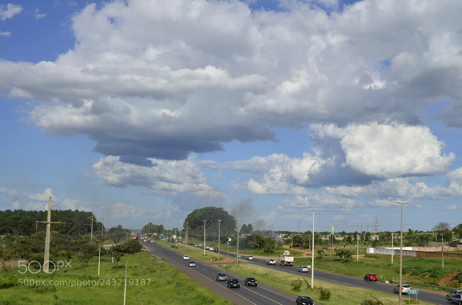 Nikon D5100 + Nikon AF-S DX Nikkor 35mm F1.8G sample photo. [] photography