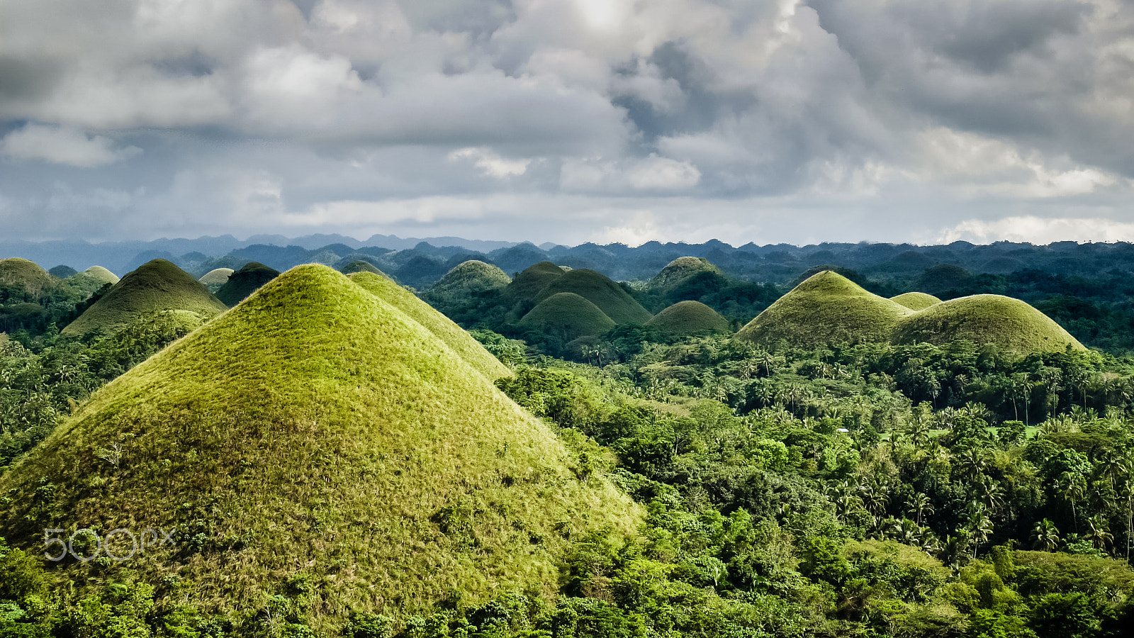 Panasonic Lumix DMC-GF8 sample photo. Chocolate hills photography