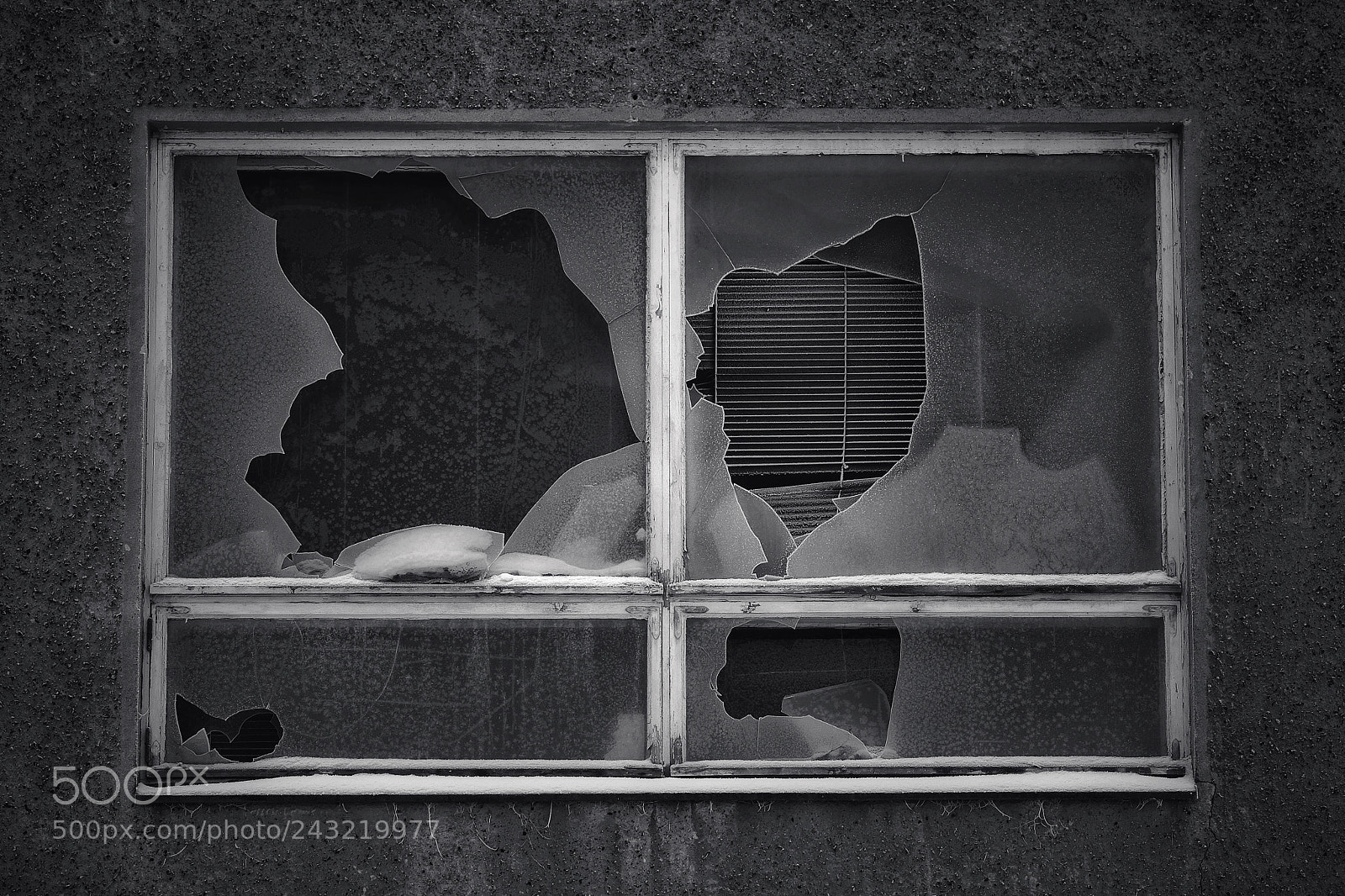 Fujifilm X-T1 sample photo. Abandoned photography