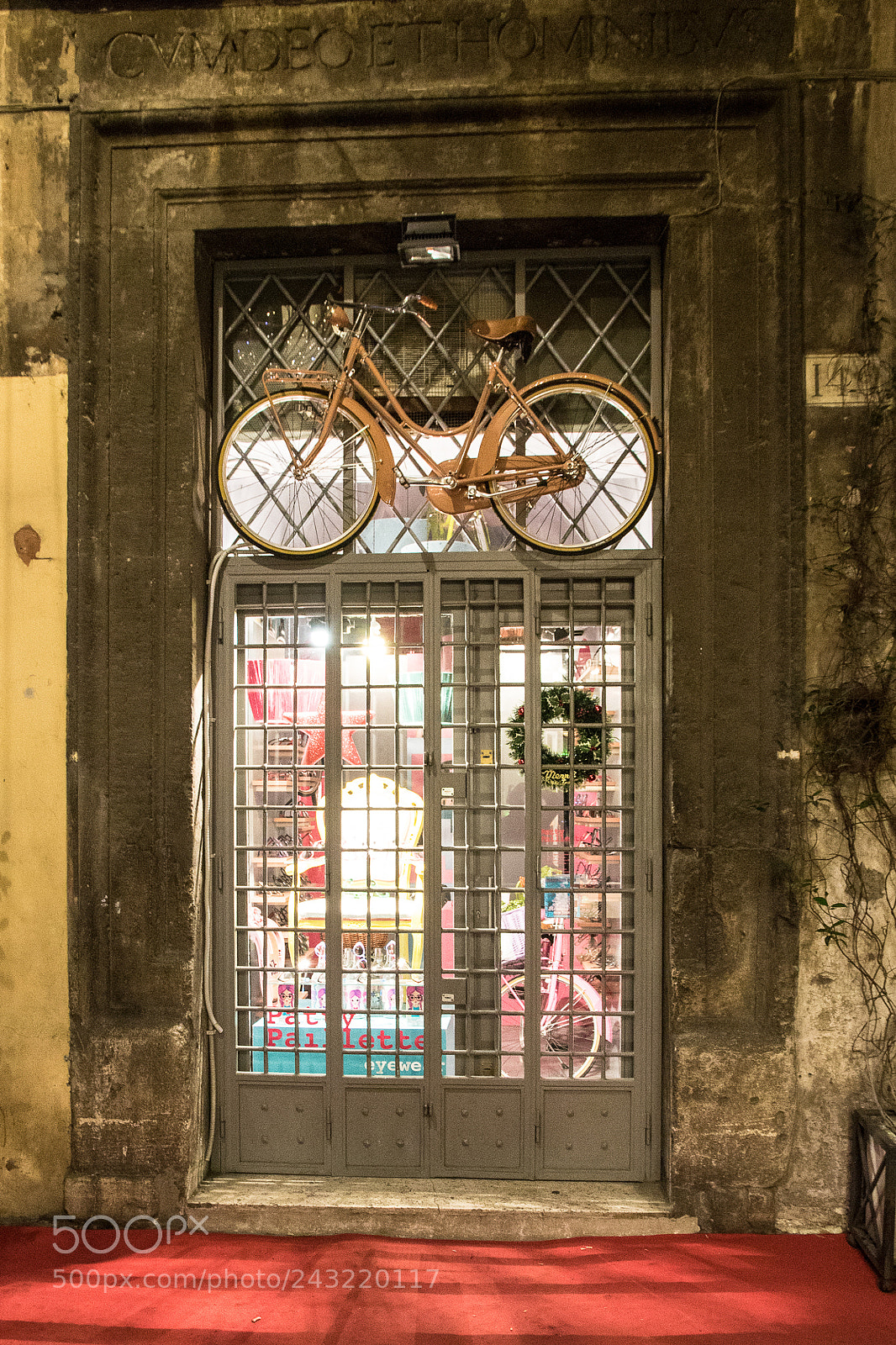 Canon EOS 7D Mark II sample photo. Roma photography