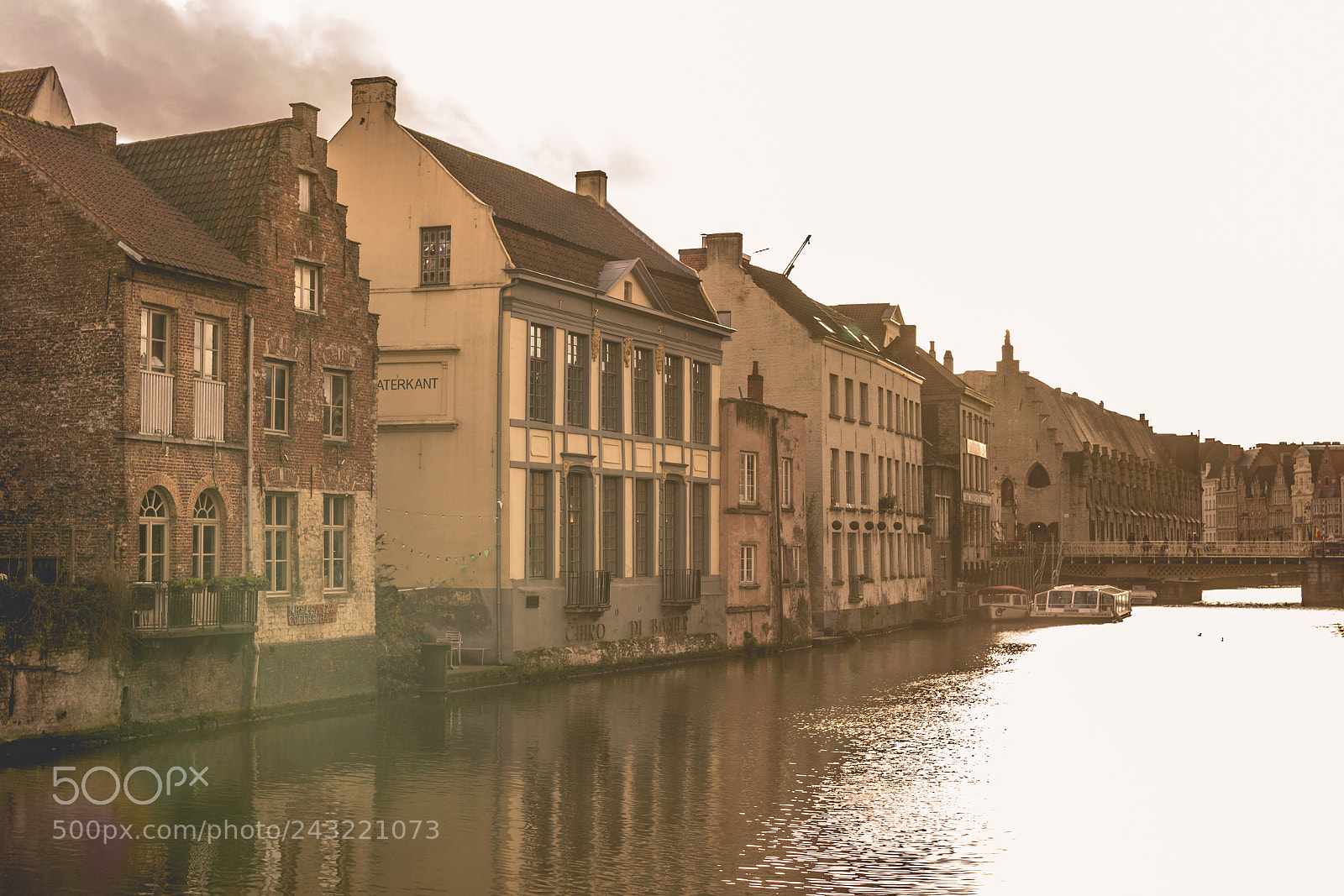Canon EOS 600D (Rebel EOS T3i / EOS Kiss X5) sample photo. Ghent photography