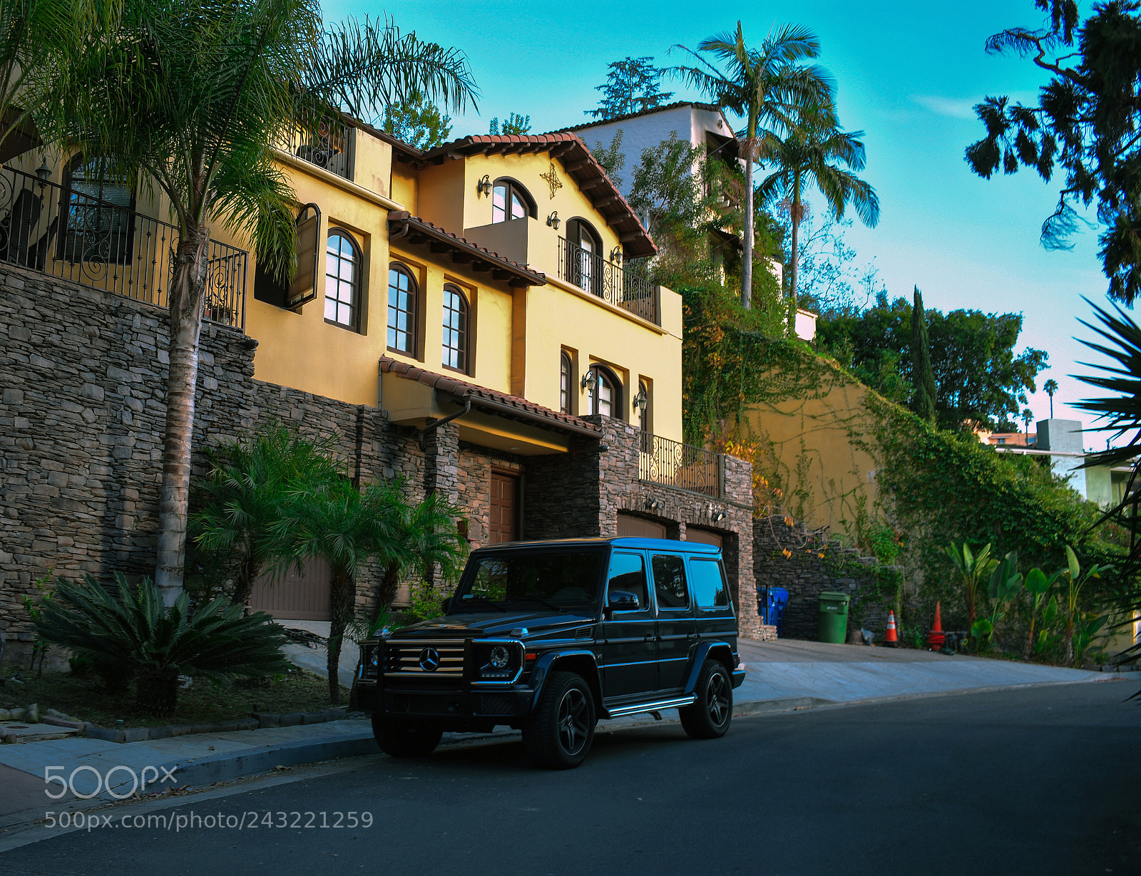 Nikon D3400 sample photo. Hollywood lifestyle photography
