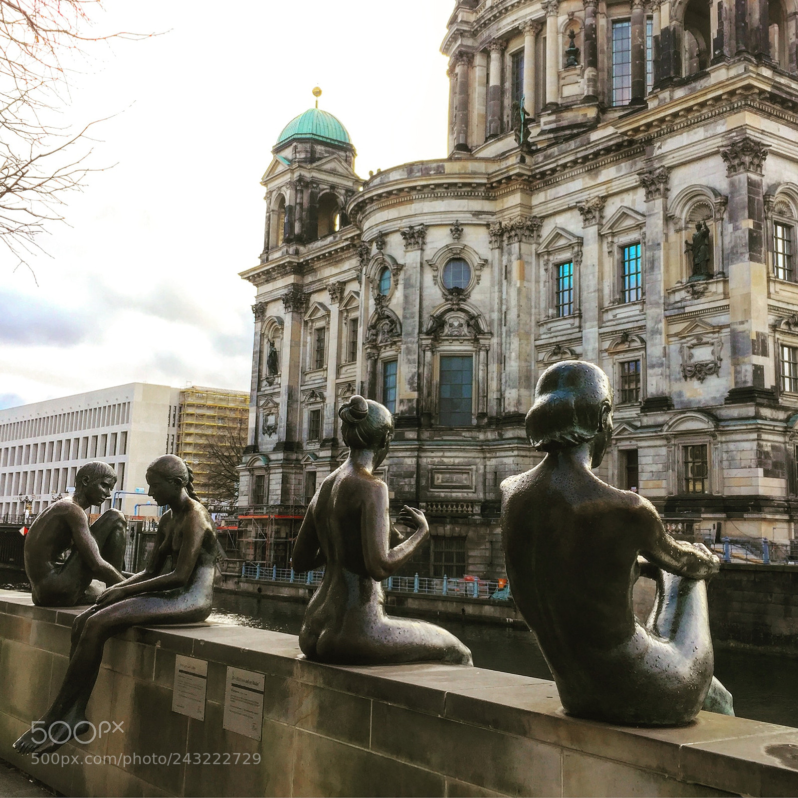 Apple iPhone 6 sample photo. Berlin art photography