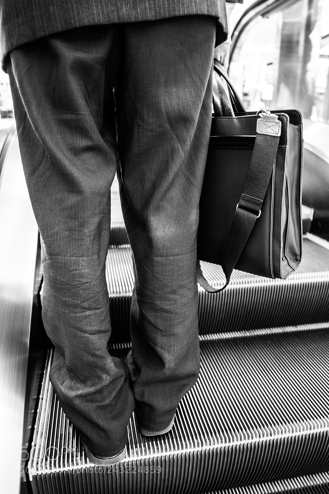 Fujifilm X-Pro1 sample photo. Salary man photography