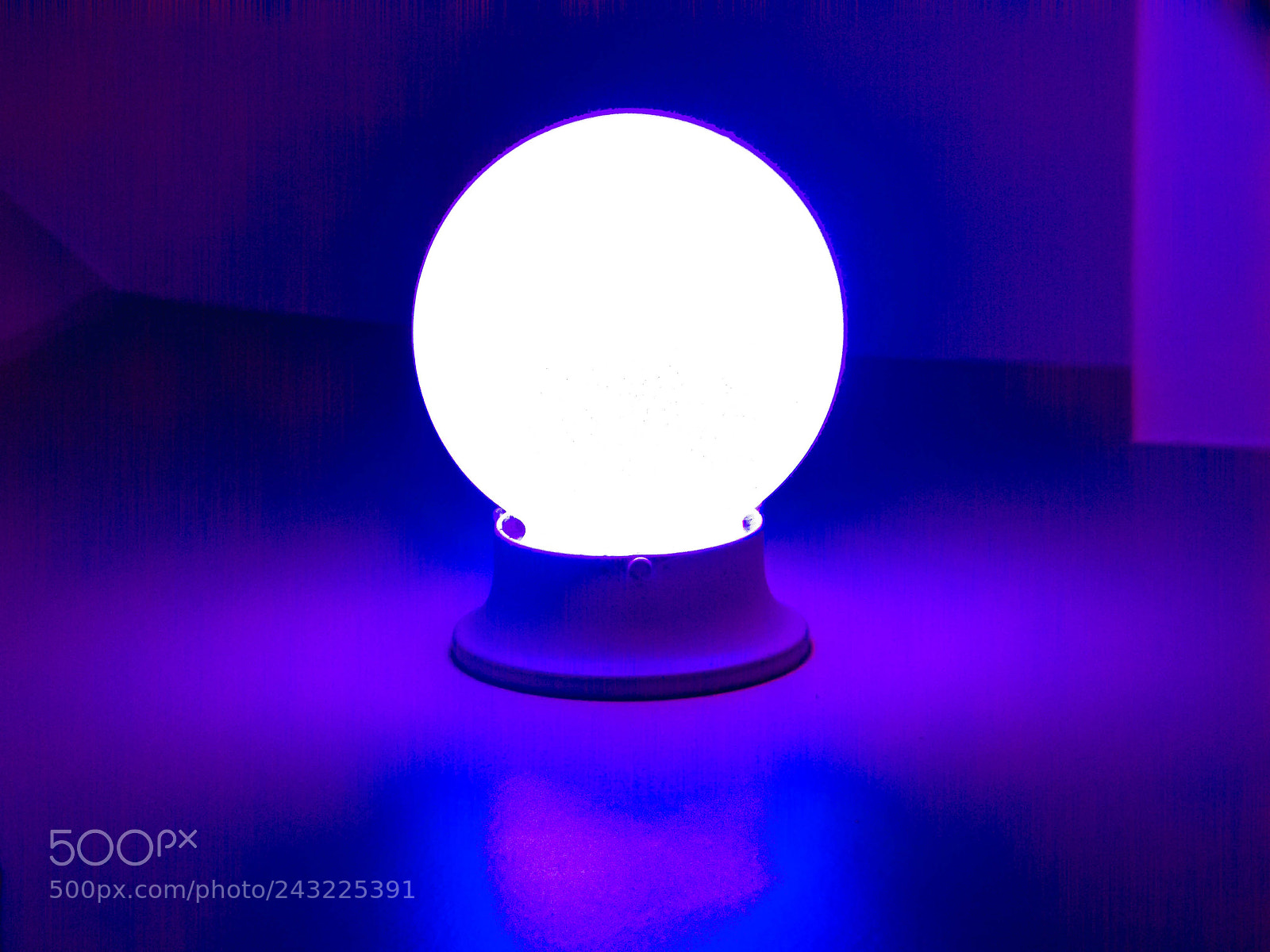 Canon PowerShot G12 sample photo. Light fixture in purple photography