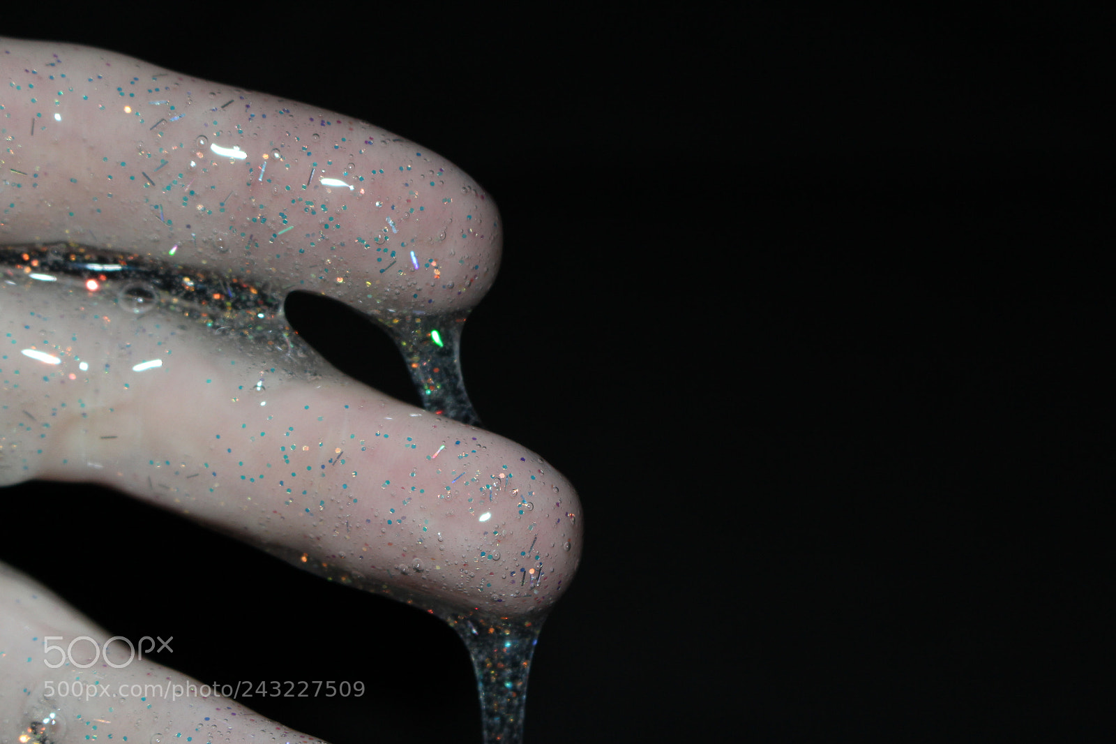 Canon EOS 700D (EOS Rebel T5i / EOS Kiss X7i) sample photo. Glittered photography