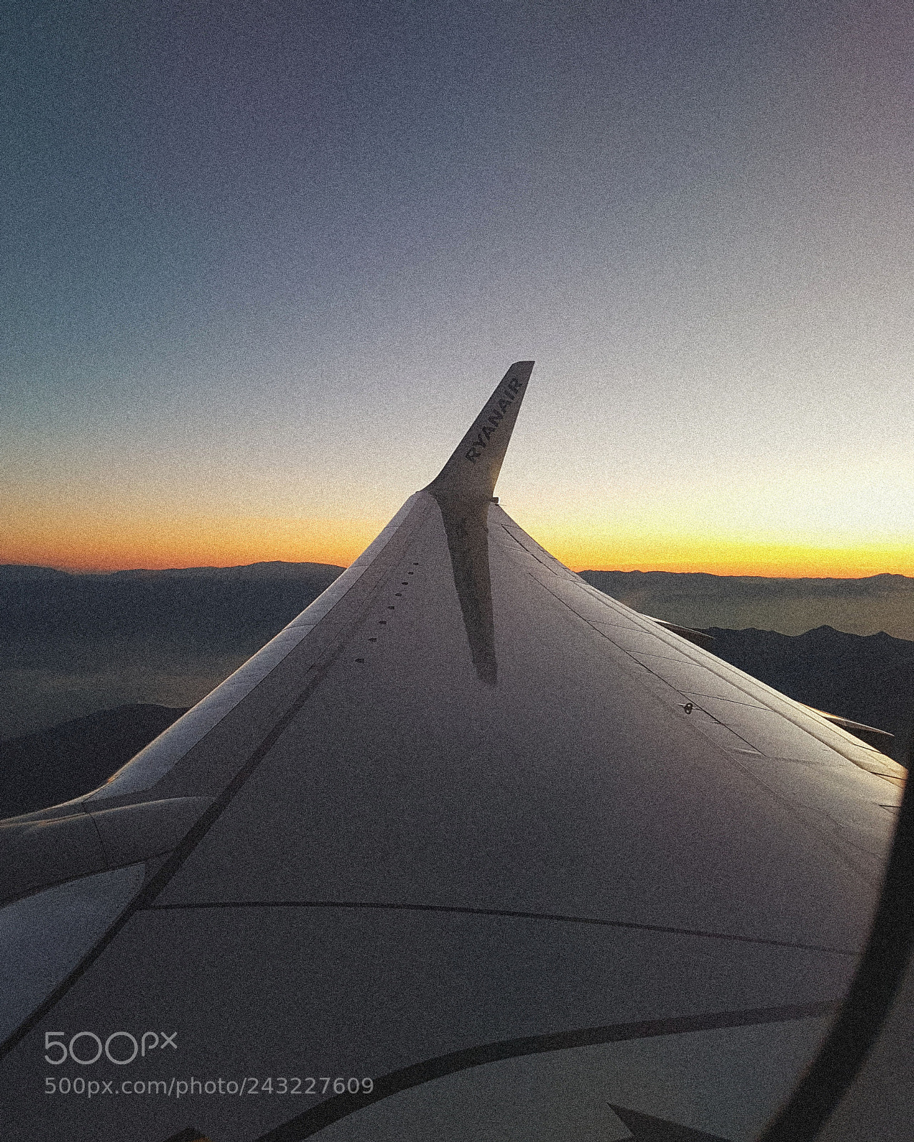 Samsung Galaxy S7 sample photo. Airplane. photography