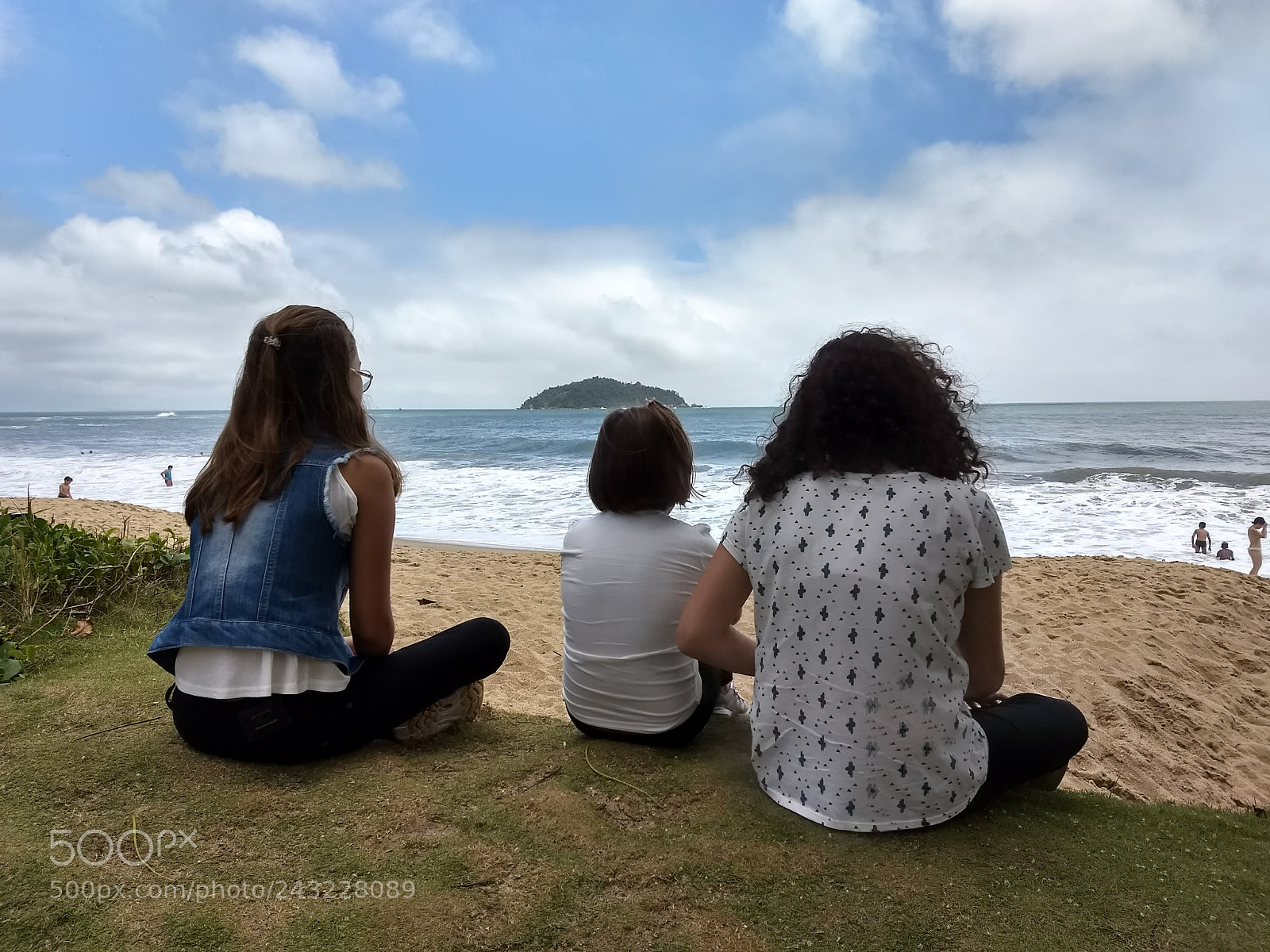 Motorola Moto Z (2) Play sample photo. Watching the sea photography
