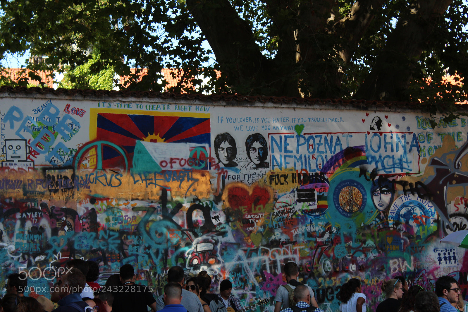 Canon EF-S 18-55mm F3.5-5.6 III sample photo. John lennon wall photography