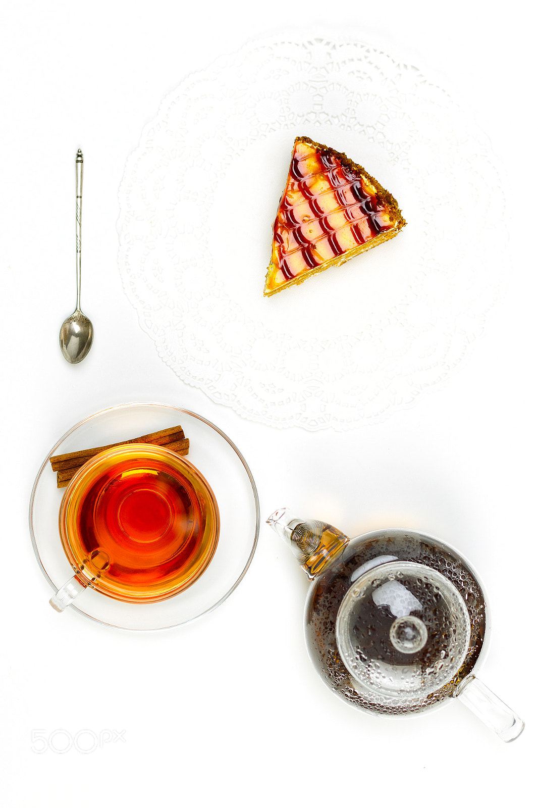Canon EOS-1D Mark IV sample photo. Transparent teapot, glass cup photography