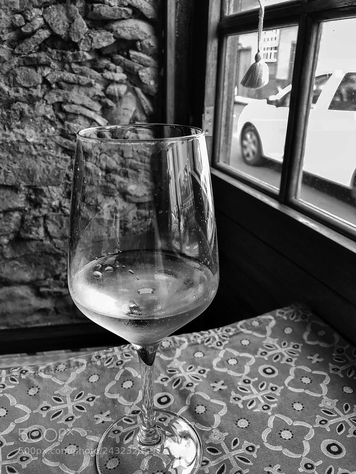 Apple iPhone 7 sample photo. Una copa sola ... photography