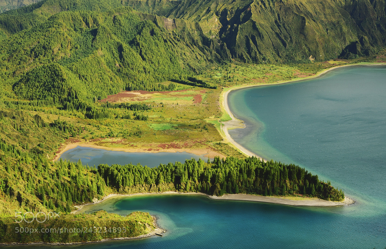Nikon AF-S Nikkor 24-120mm F4G ED VR sample photo. Sao miguel lake photography
