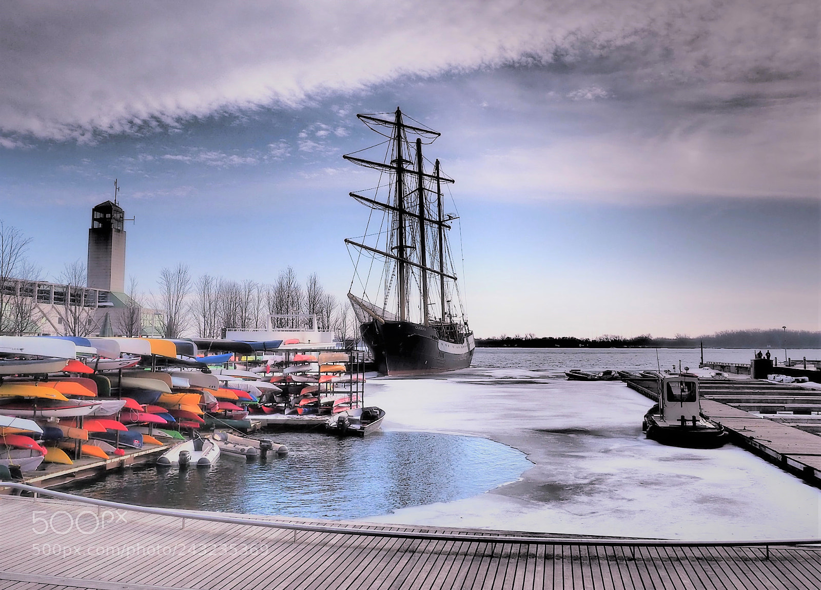 Olympus OM-D E-M5 II sample photo. Winter in dramatic tone photography