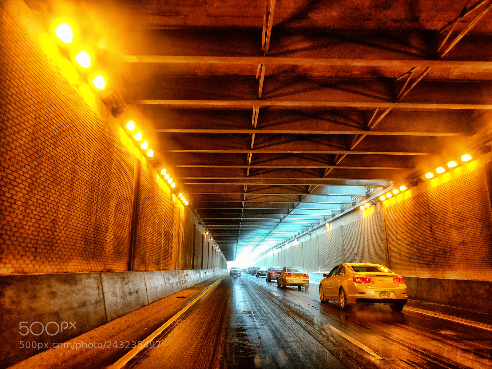 Google Pixel XL sample photo. Tunnel traffic photography