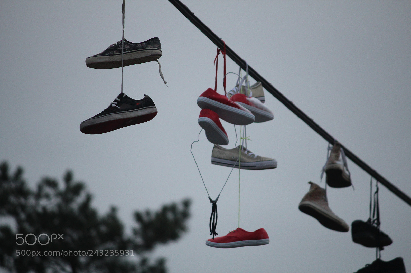 Canon EF-S 55-250mm F4-5.6 IS II sample photo. Shoes photography