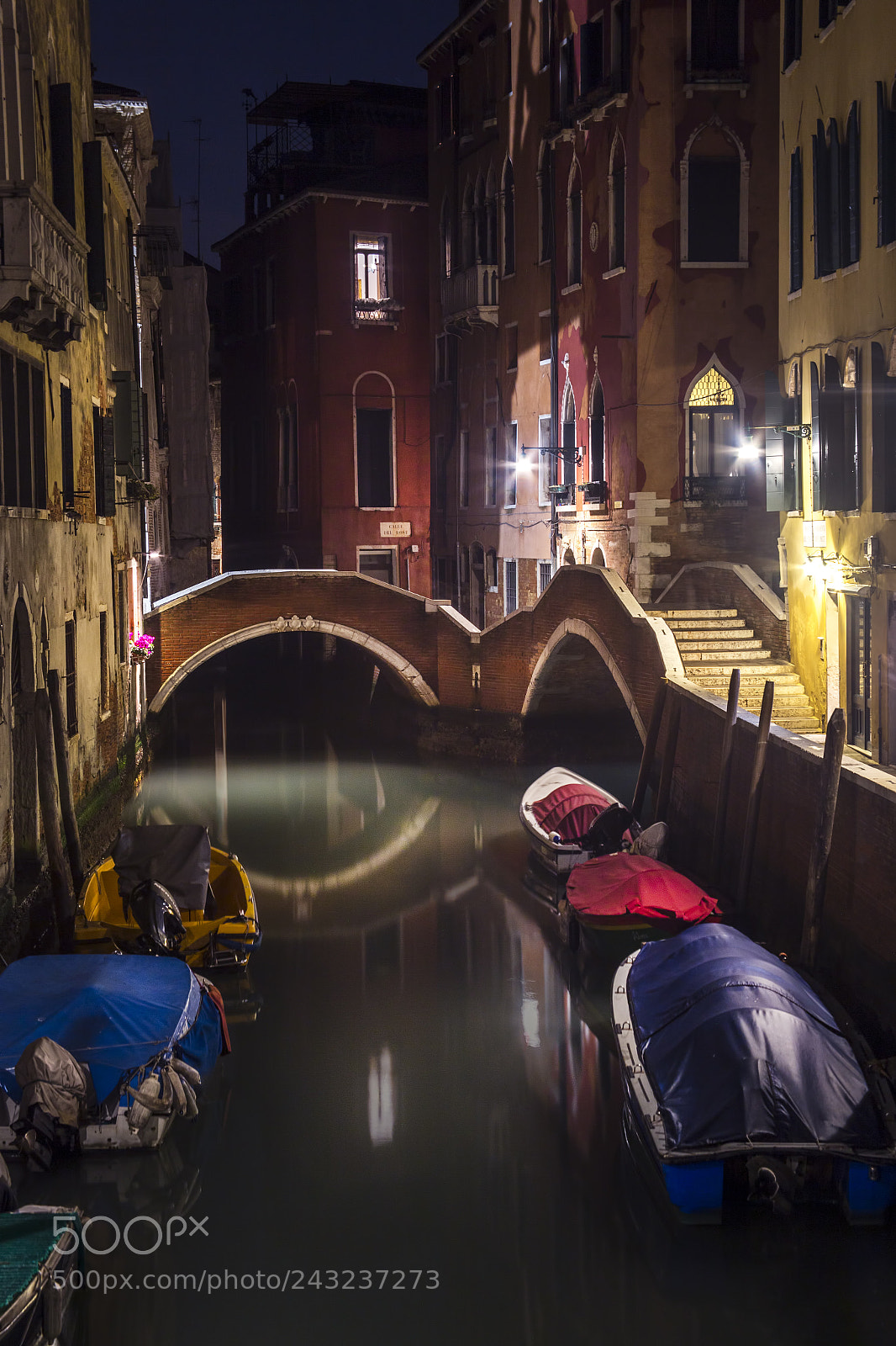 Canon EOS 6D sample photo. Colorful venice canal and photography