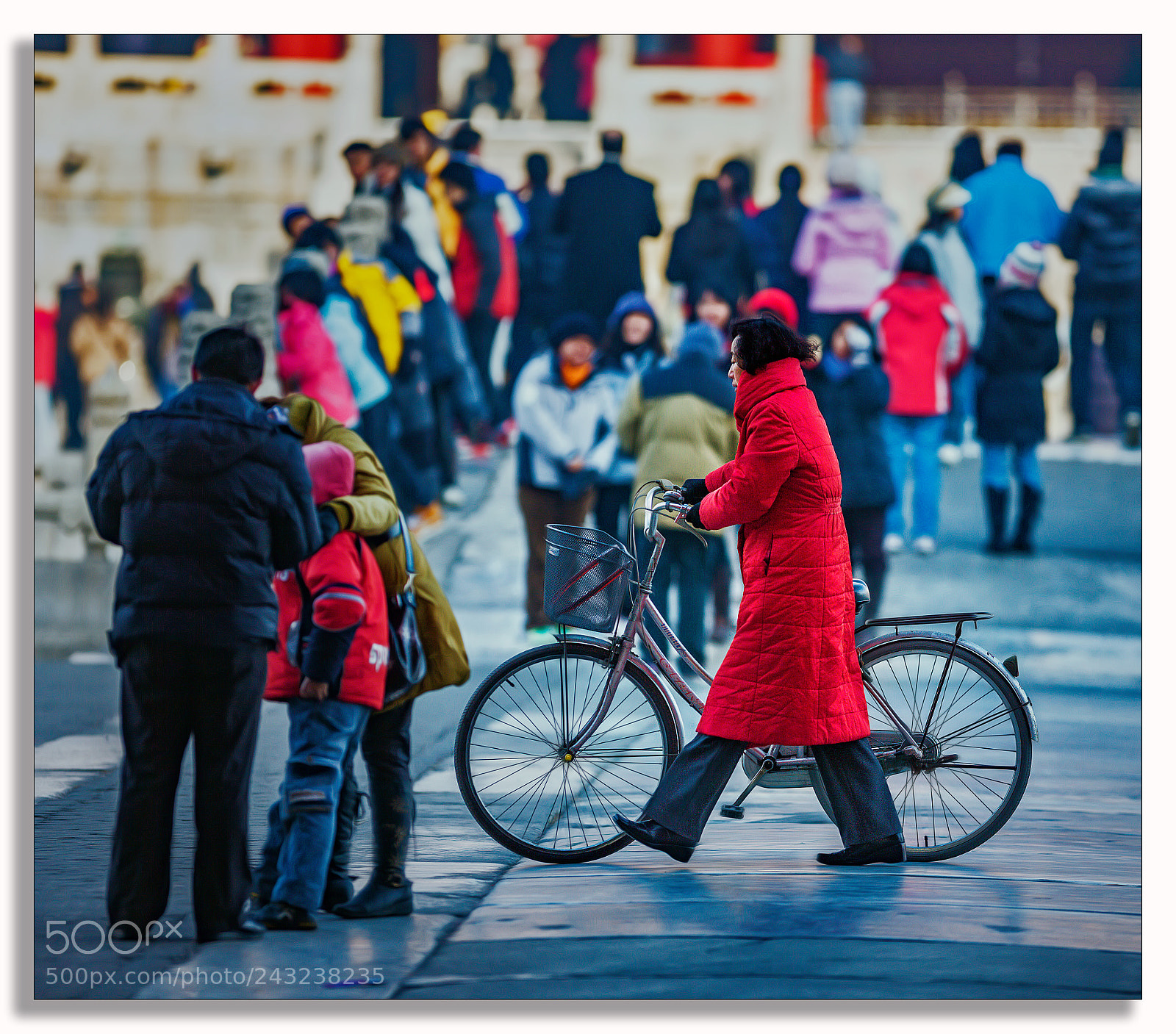 Canon EOS-1Ds Mark III sample photo. Lady in red .... photography