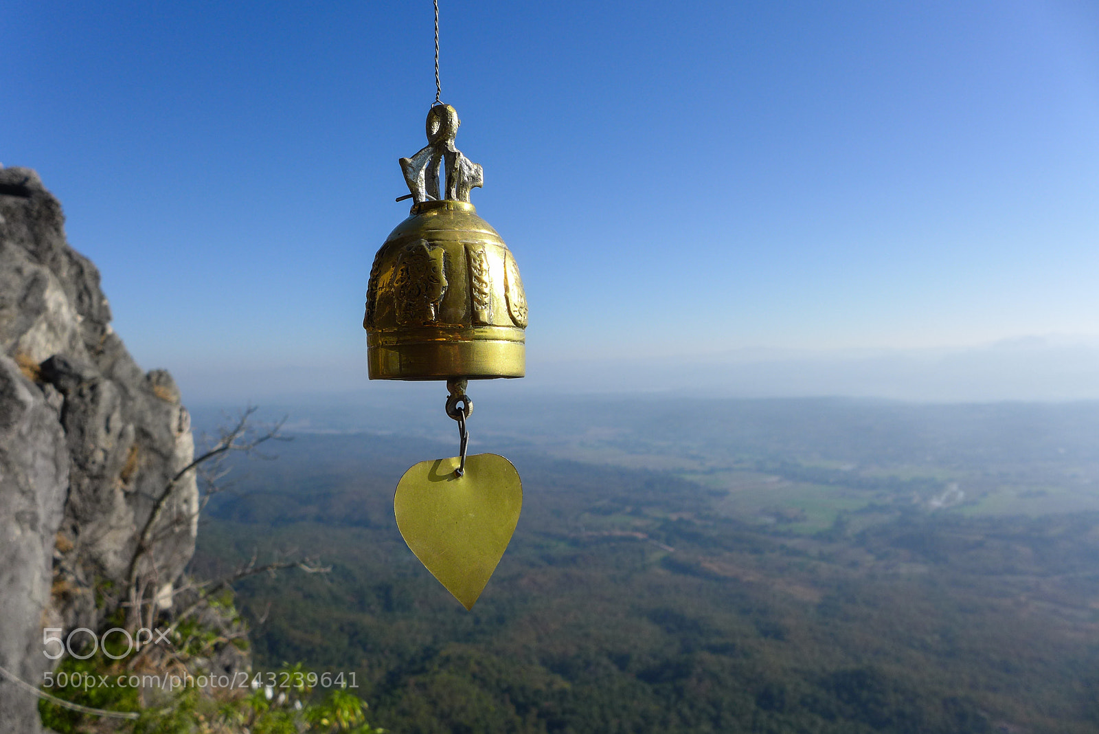 Panasonic Lumix DMC-LX7 sample photo. Temple on the top photography