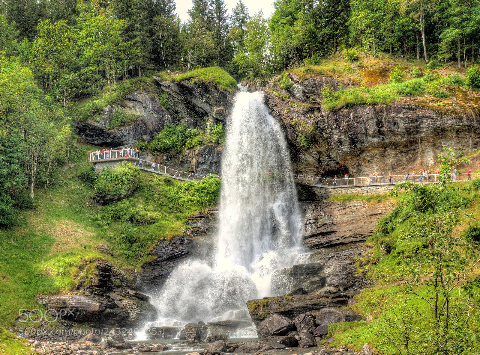 Olympus OM-D E-M1 sample photo. Steinsdal waterfall photography