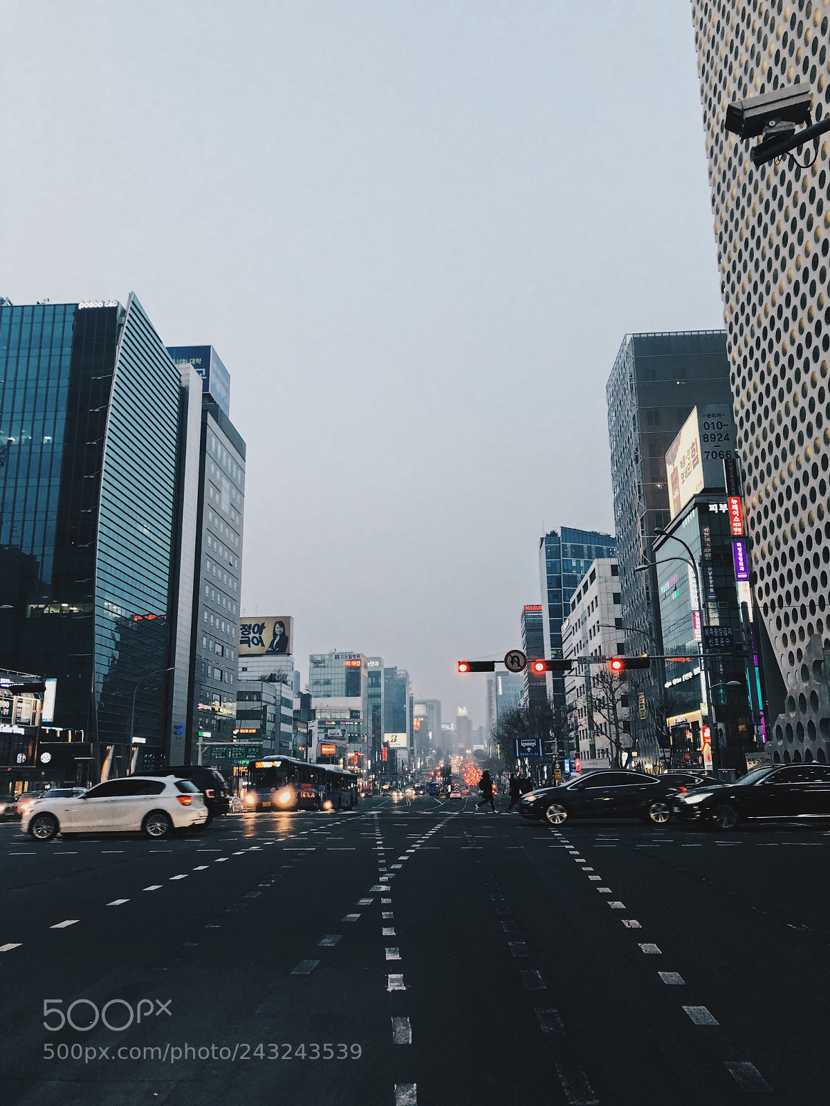 Apple iPhone X sample photo. Seoul photography