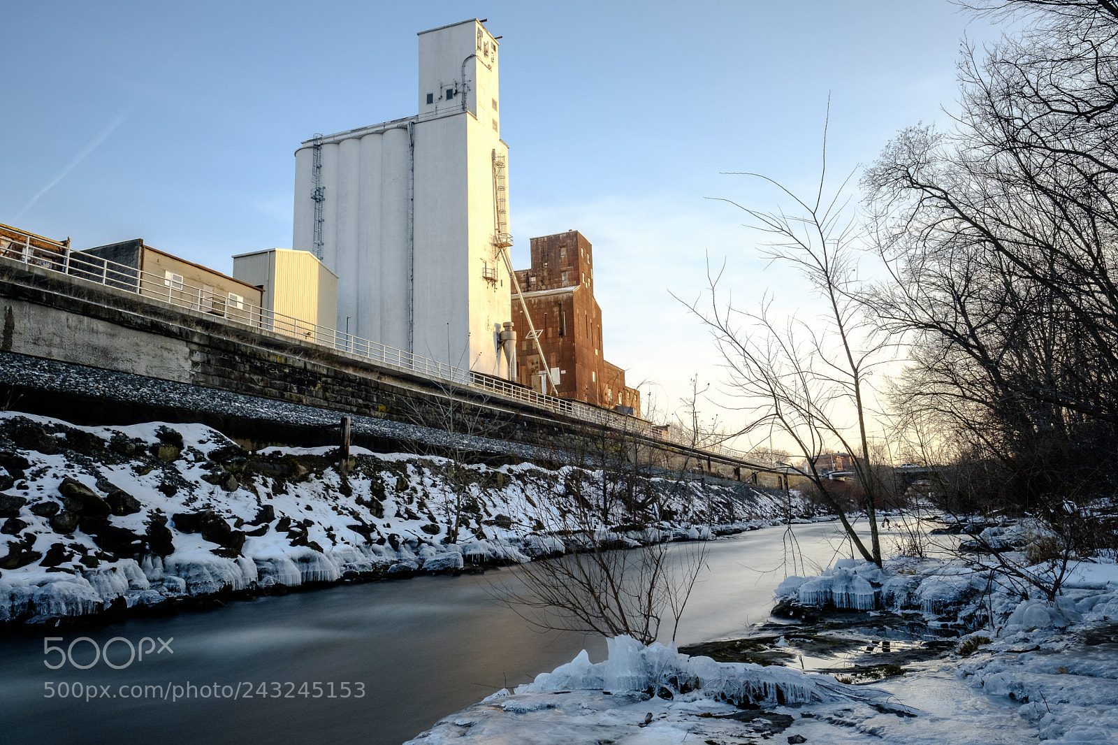 Fujifilm X-T2 sample photo. Downtown kent photography
