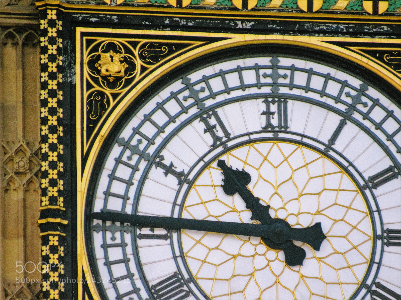 Canon PowerShot SX530 HS sample photo. Clock face photography