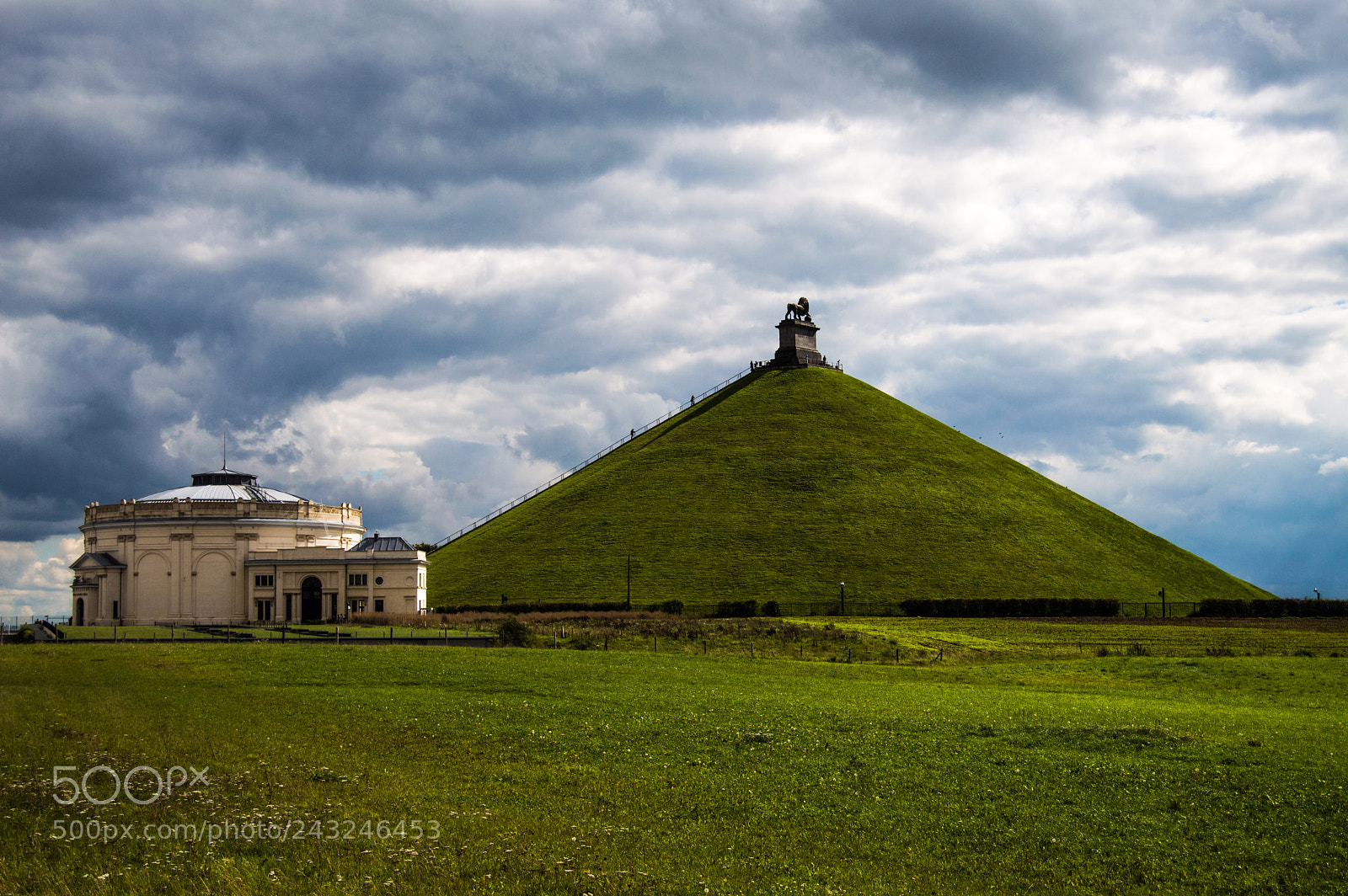 Nikon D3200 sample photo. Waterloo- lion's mound photography
