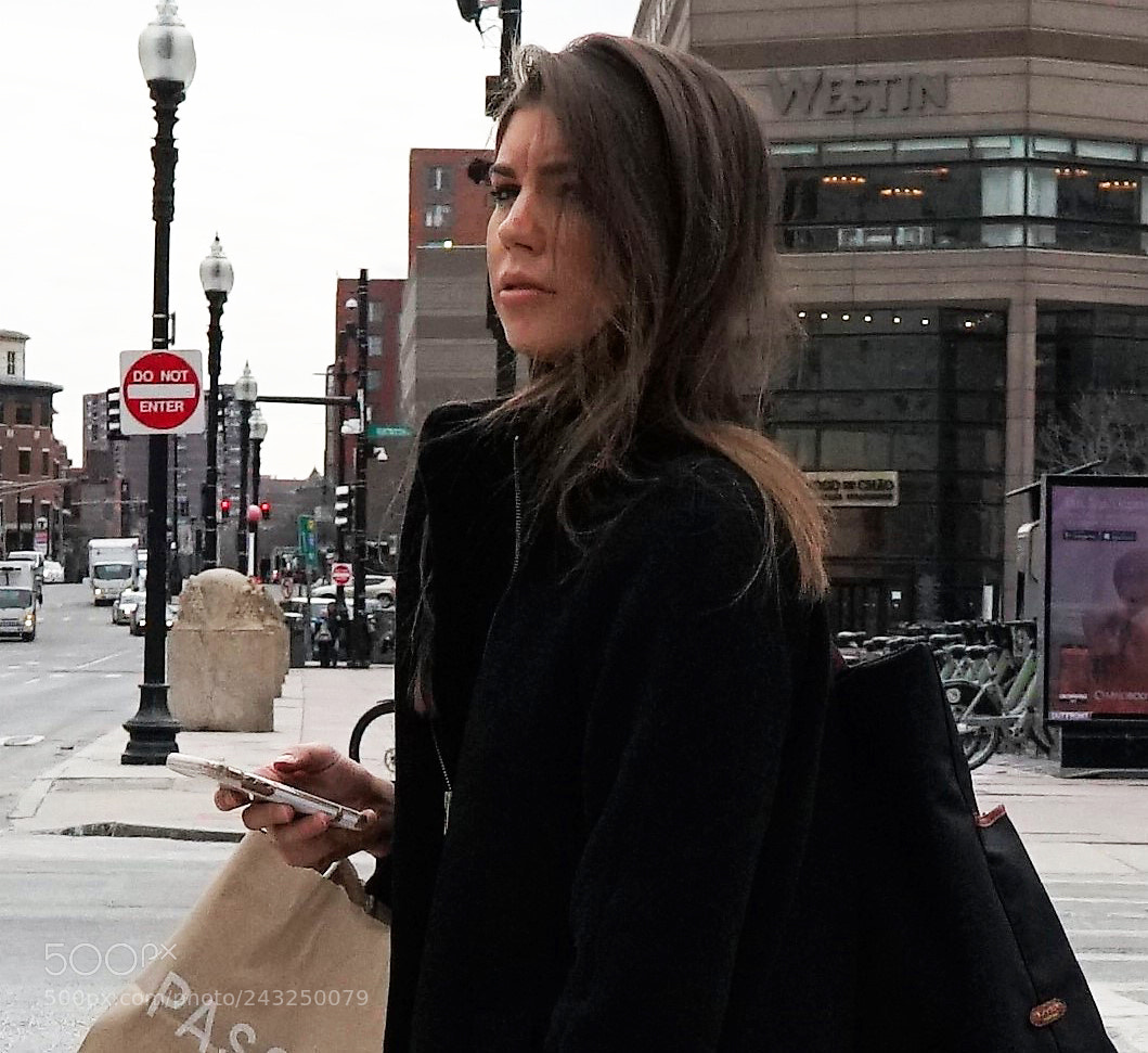 Sony a6500 sample photo. A pretty woman waiting photography
