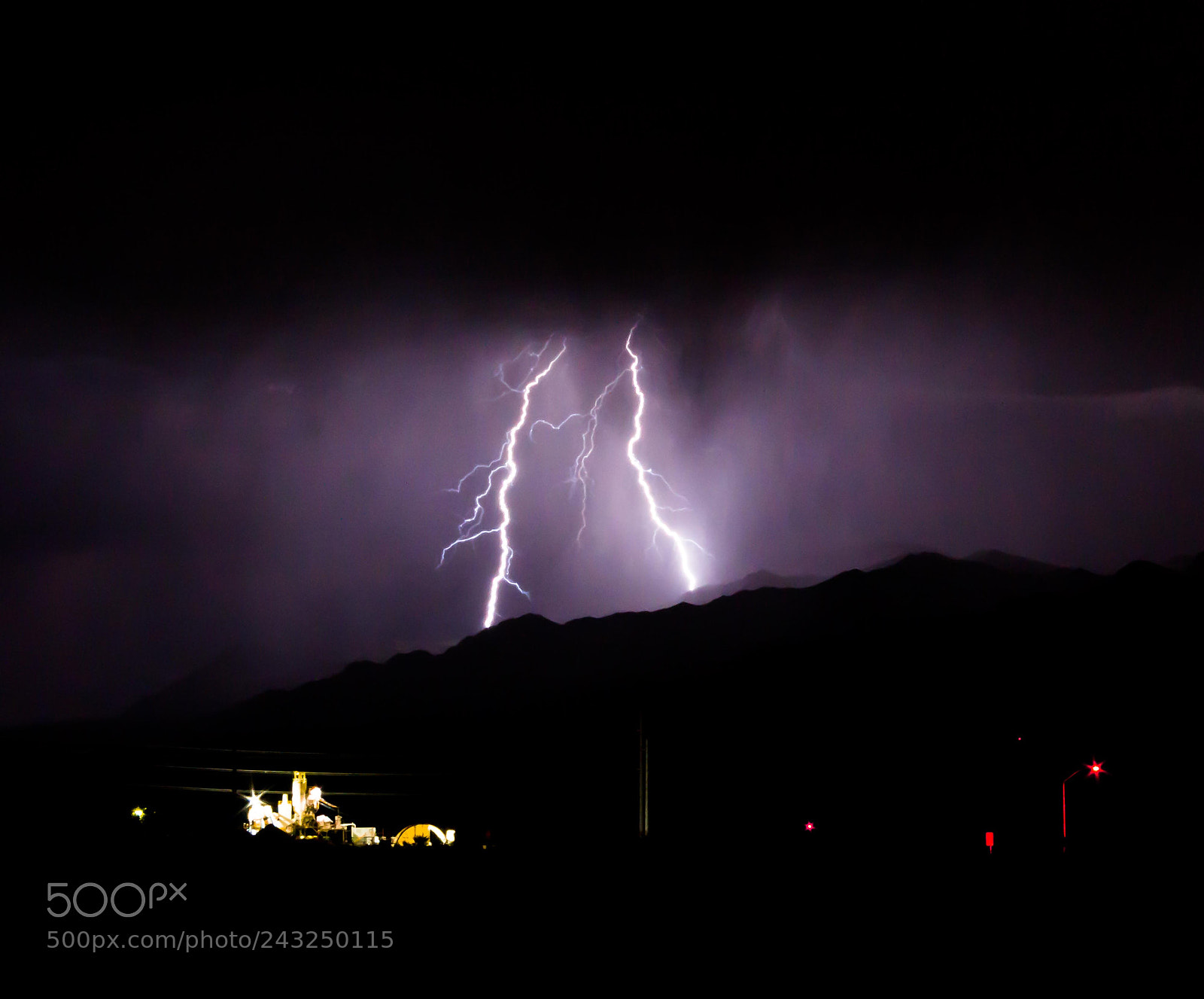 Canon EOS 60D sample photo. Chasing lightning photography