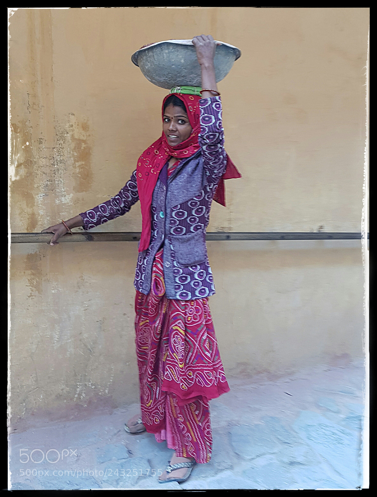 Samsung Galaxy S8 sample photo. Rajasthani woman photography