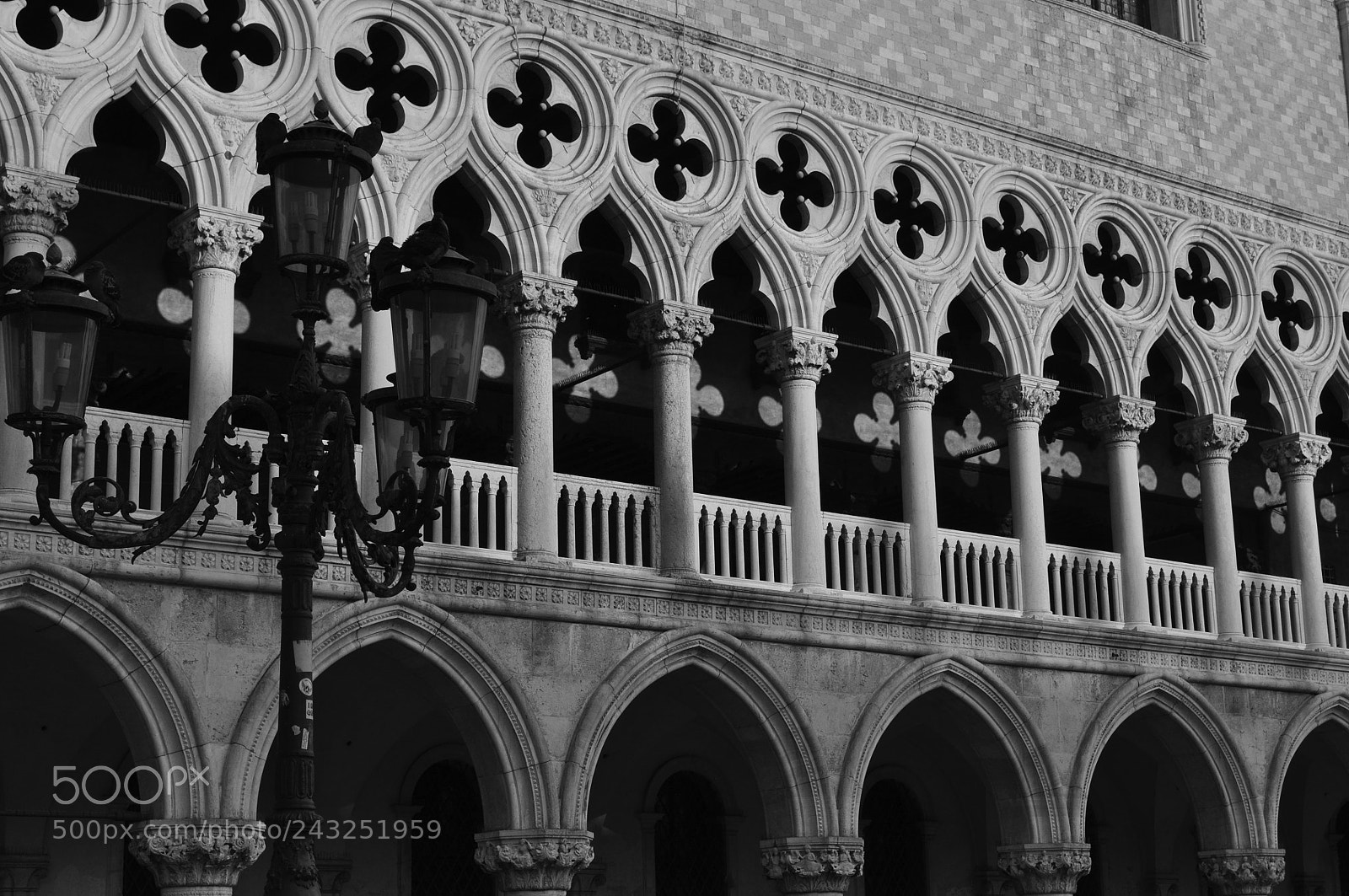 Nikon D5000 sample photo. Doge's palace photography