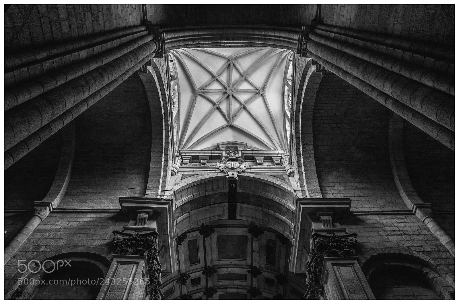 Nikon D610 sample photo. Porto cathedral photography