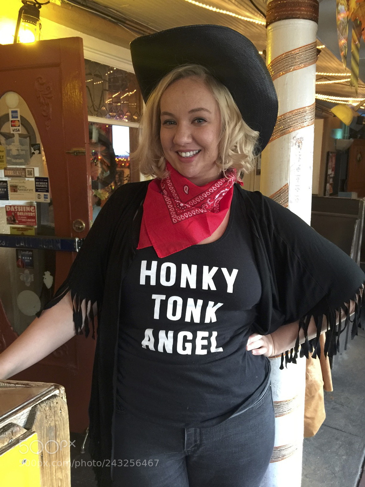 Apple iPhone 6 Plus sample photo. Real cowgirl photography