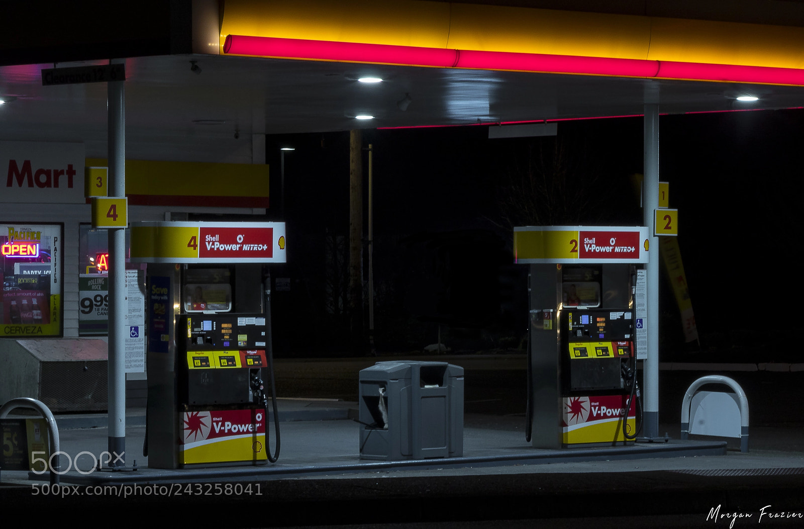 Canon EOS 750D (EOS Rebel T6i / EOS Kiss X8i) sample photo. Fuel photography