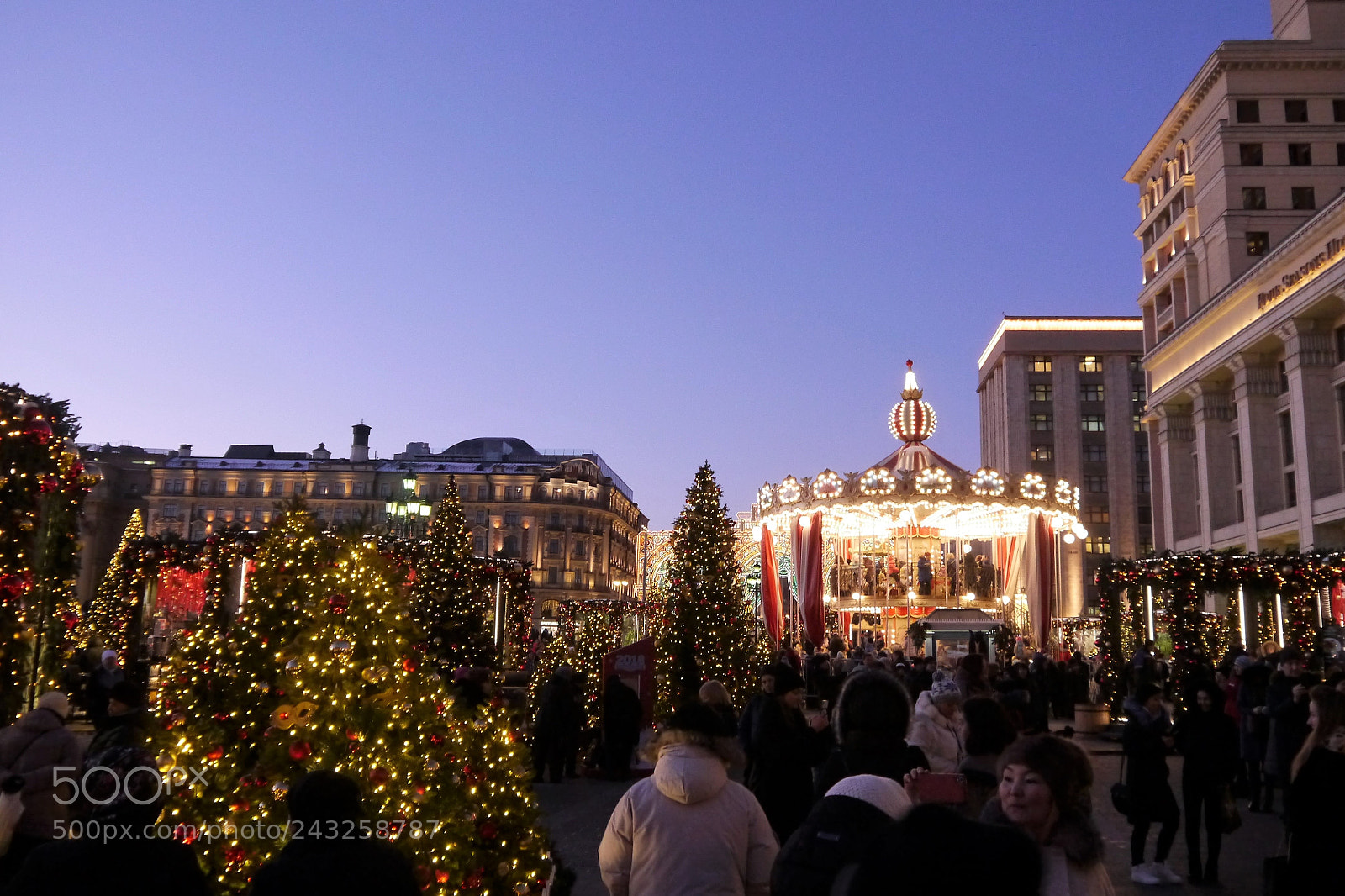 Panasonic Lumix DMC-G5 sample photo. Christmas in moscow photography