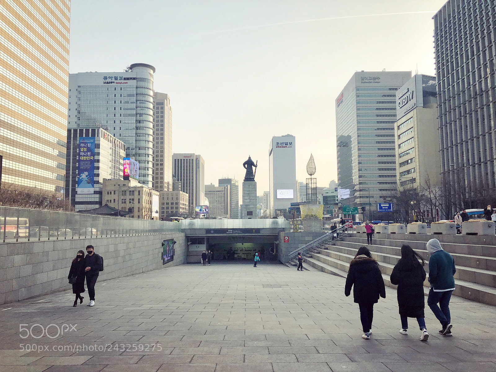 Apple iPhone X sample photo. Seoul gwanghwamun square photography