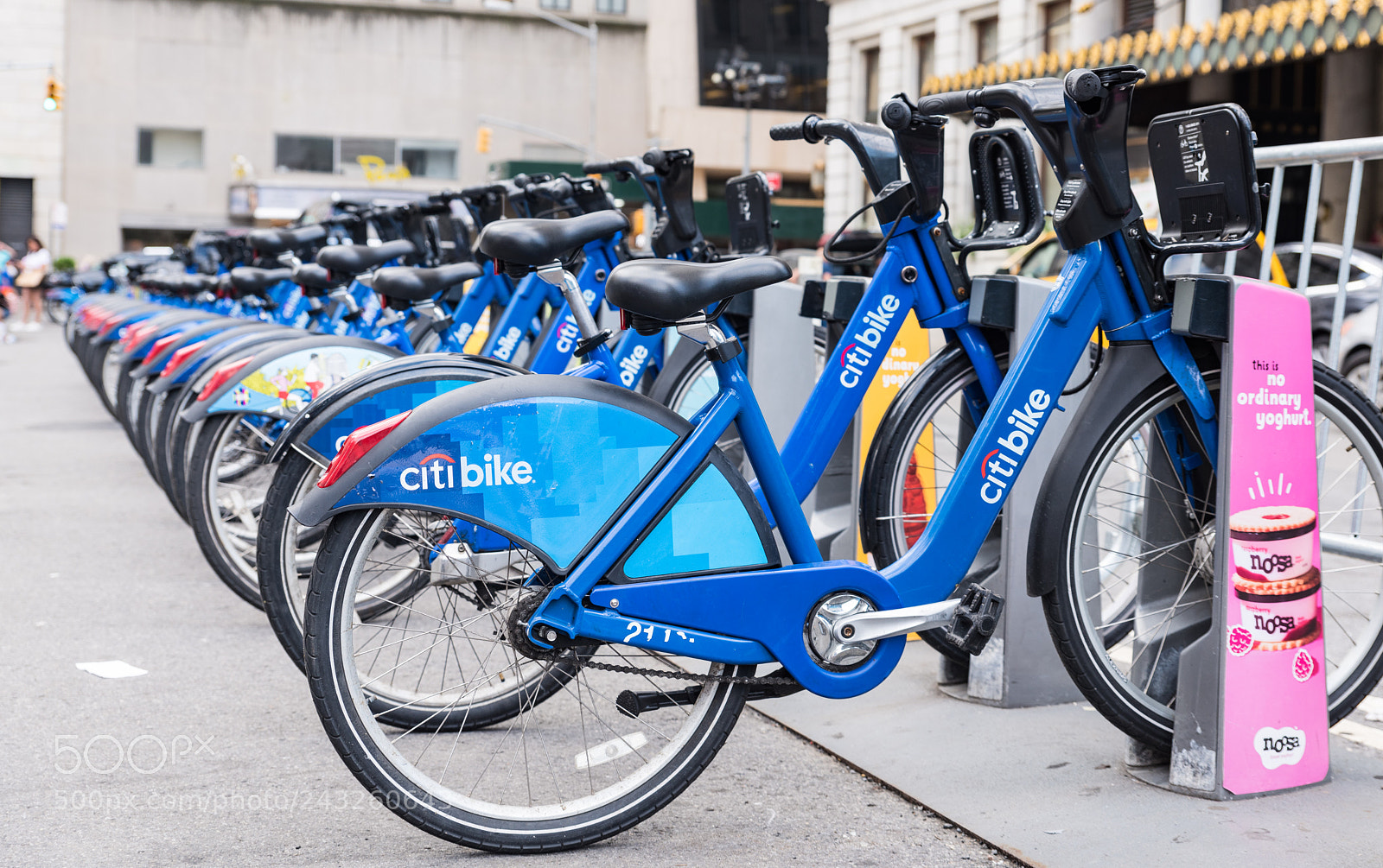 Nikon D810 sample photo. City bikes photography