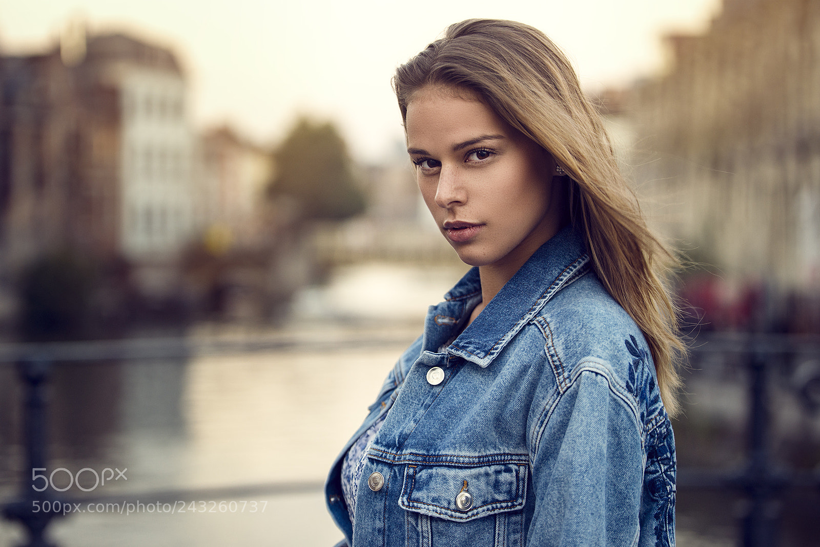 Nikon D800 sample photo. Natural light portrait photography